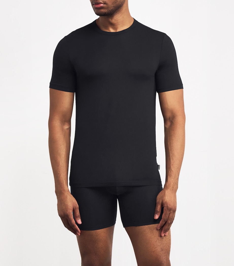 Pack of 3 Stretch-Bamboo Viscose T-Shirts 001-BLACK Image 2