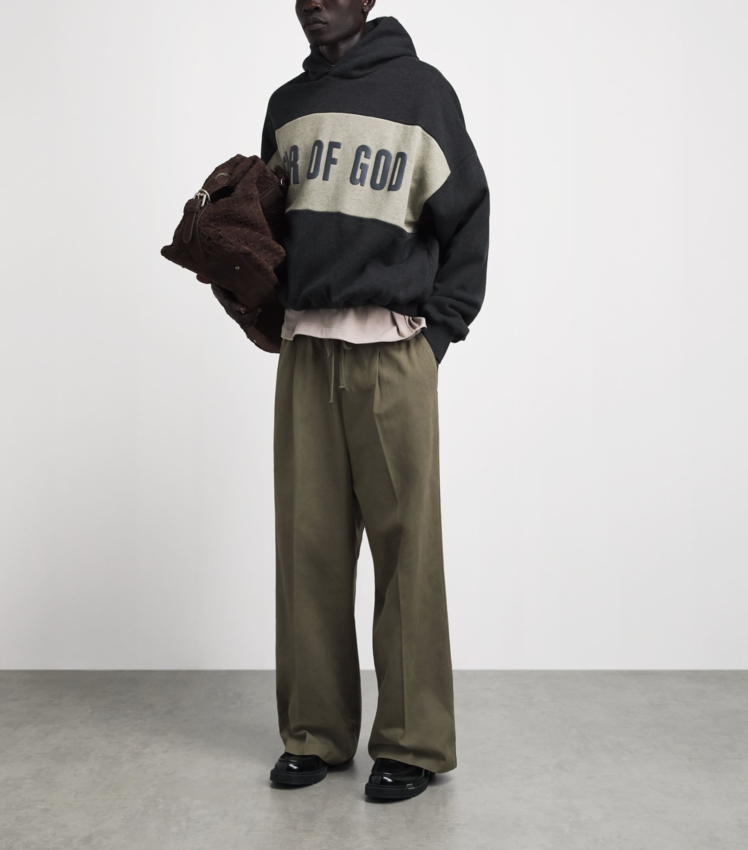 FEAR OF GOD ESSENTIALS Mens Cotton Pleated Drawstring Trousers Moss Image 2