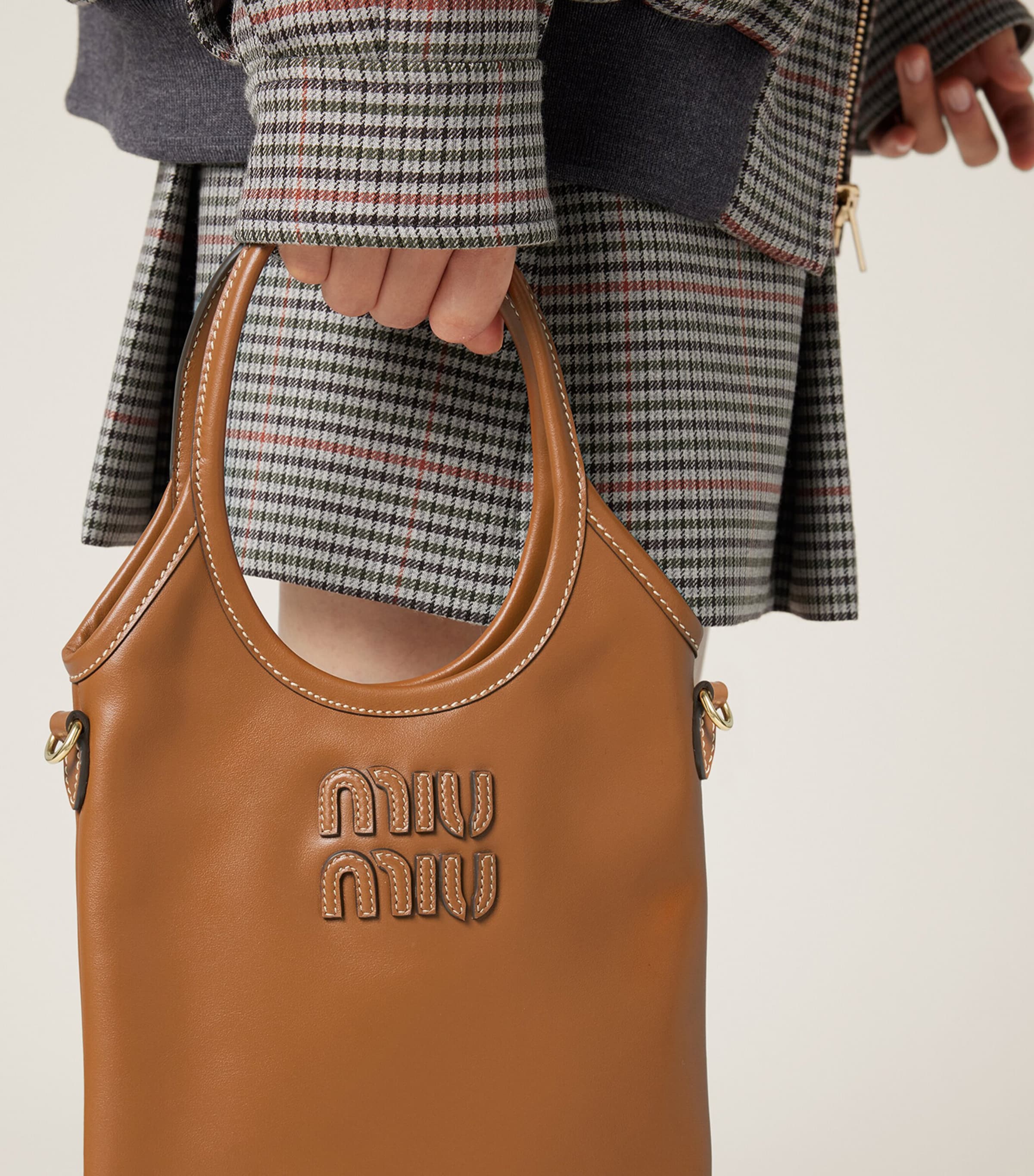 Leather Ivy Top-Handle Bag F0046 Image 4