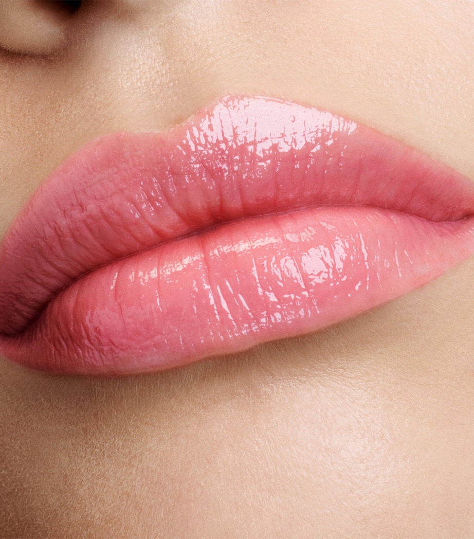 Soleil Tinted Lip Balm 01 RENDEZVOUS Image 4