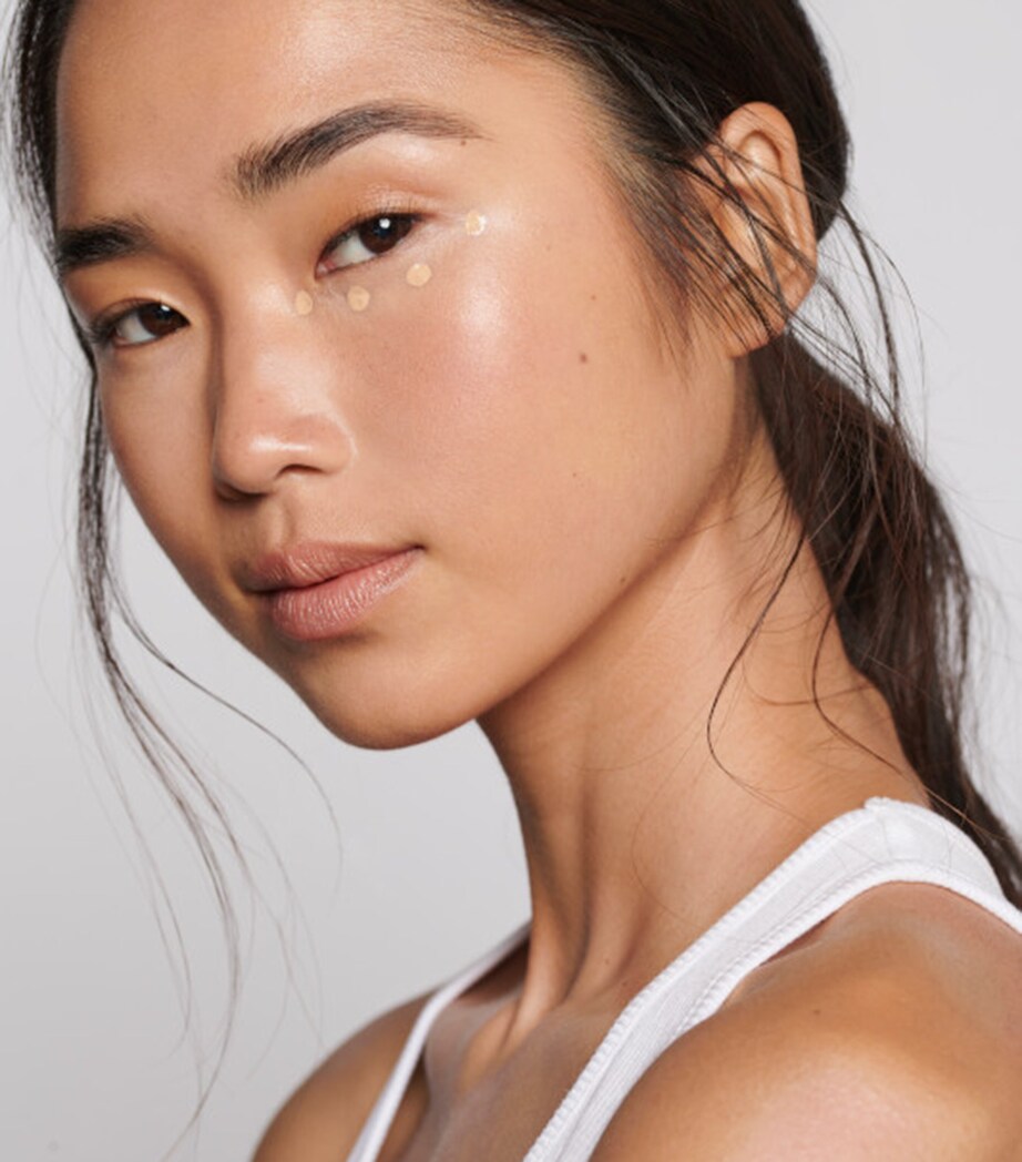 By Terry Hyaluronic Serum Concealer Vanilla Nude Image 5