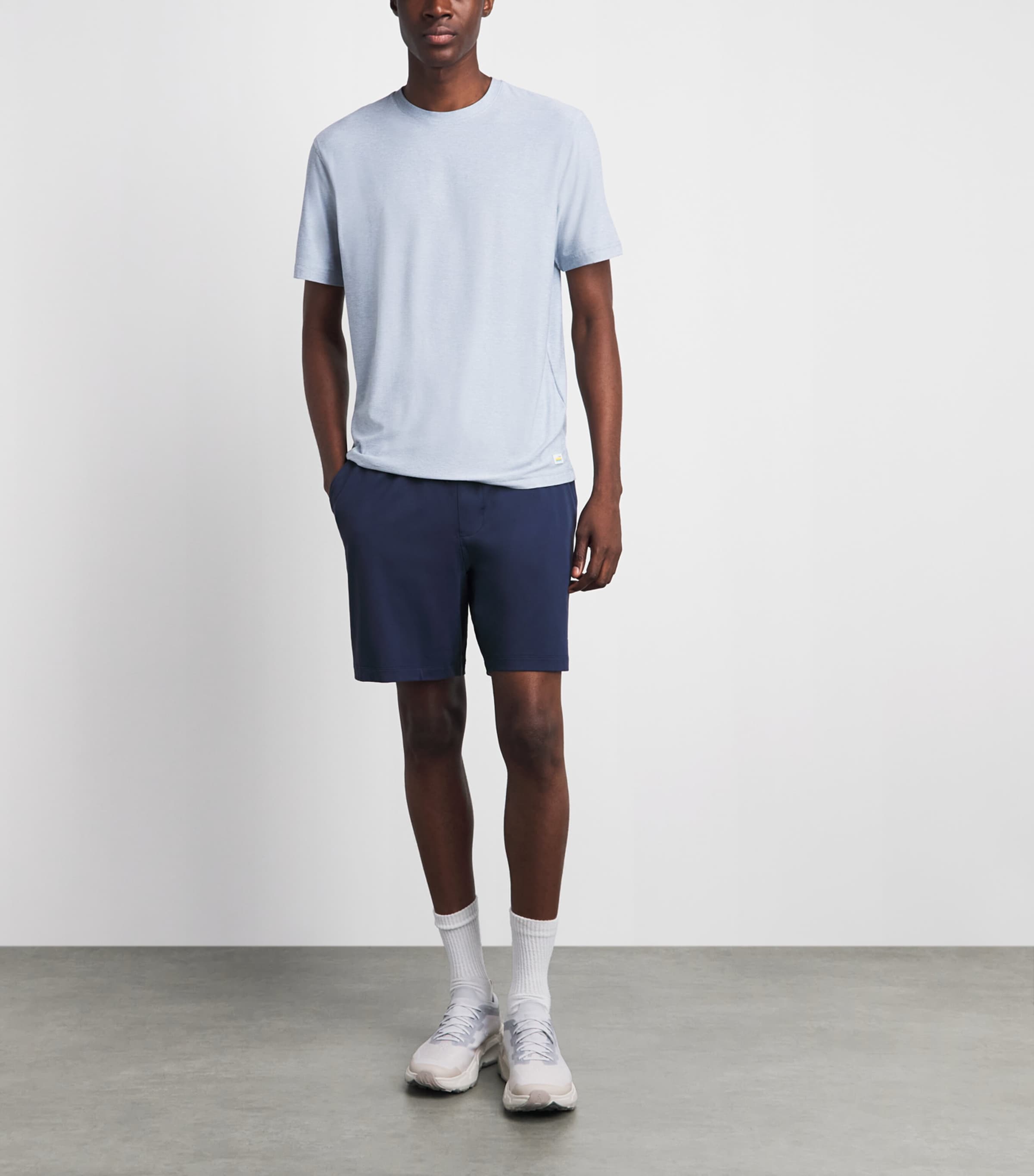 VUORI Mens Ponto Re/ACTV Sweatshorts Bco Blue Coast Image 2