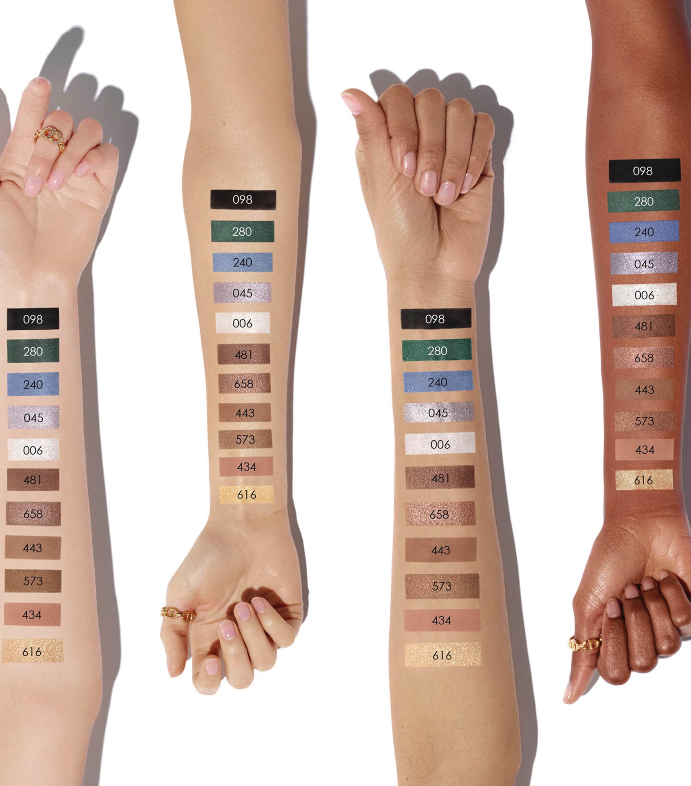 Diorshow Mono Couleur Couture Eyeshadow 449 DUNE Image 3