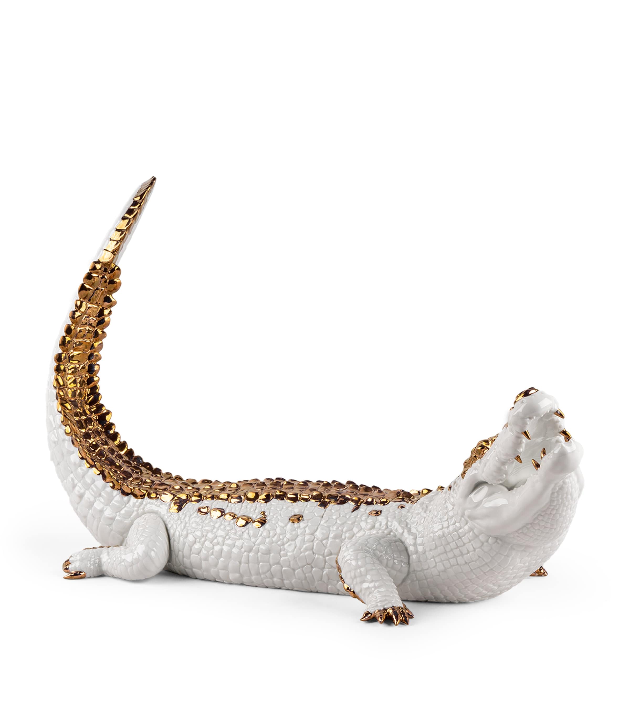 Lladró Crocodile Figurine Image 2