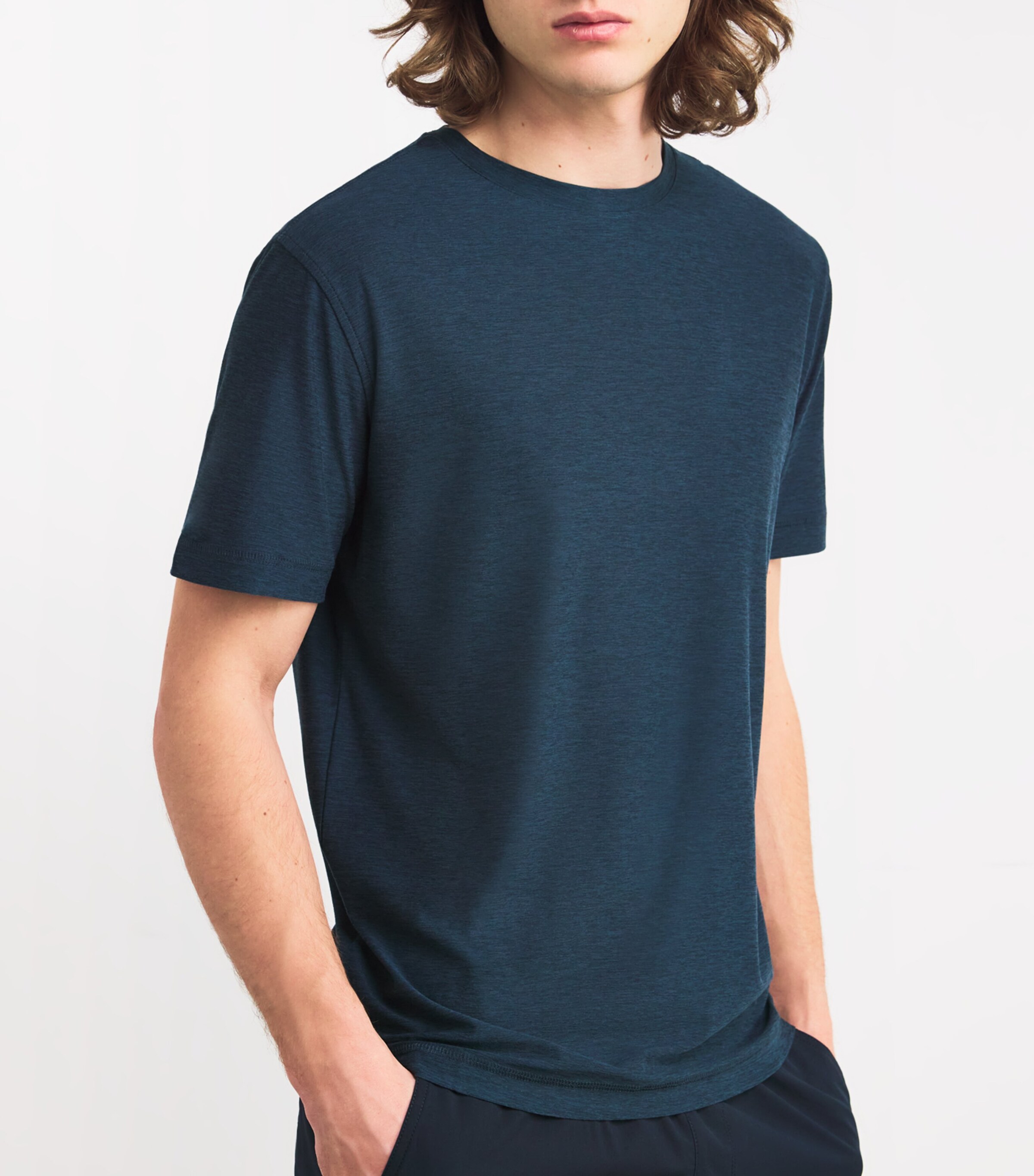 VUORI Mens Strato Tech T-Shirt Navy Heather Hnv Image 6