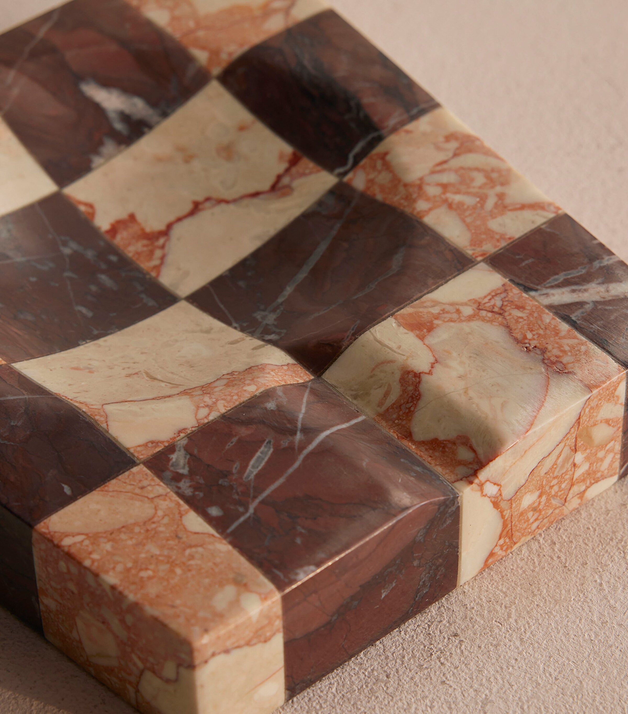 Soho Home Marble Calabria Ash Tray (16cm) Red Image 3