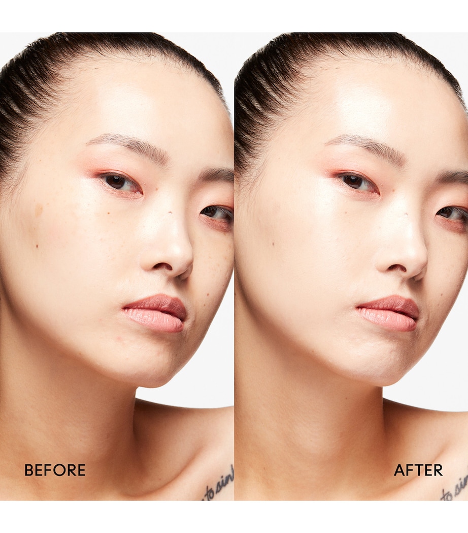 Strobe Dewy Skin Tint (30ml) LIGHT 1 Image 3