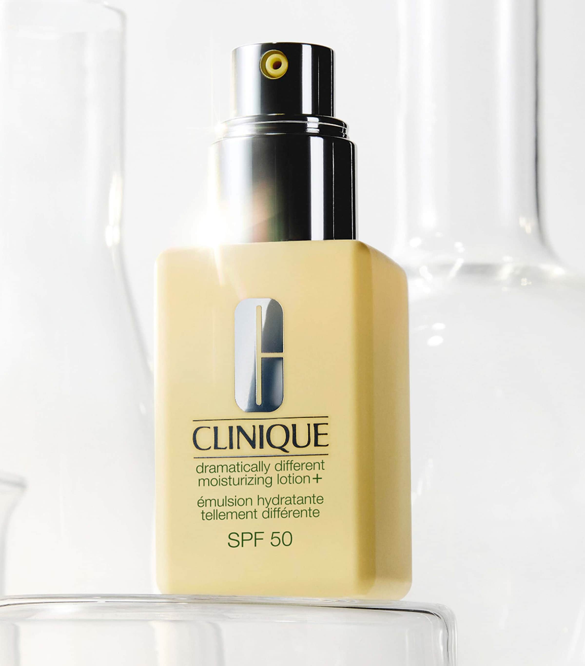 Clinique Dramatically Different Moisturizing Lotion SPF 50+ (50ml) | Skincare | Moisturisers | Day Creams | Designers | Clinique Clinique Dramatically Different Moisturizing Lotion SPF 50+ (50ml) | Skincare | Moisturisers | Day Creams | Designers | Clinique