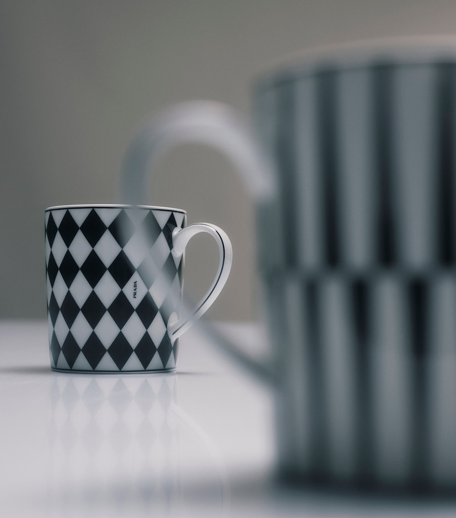 Porcelain Checkerboard Mug F0E5W Image 2