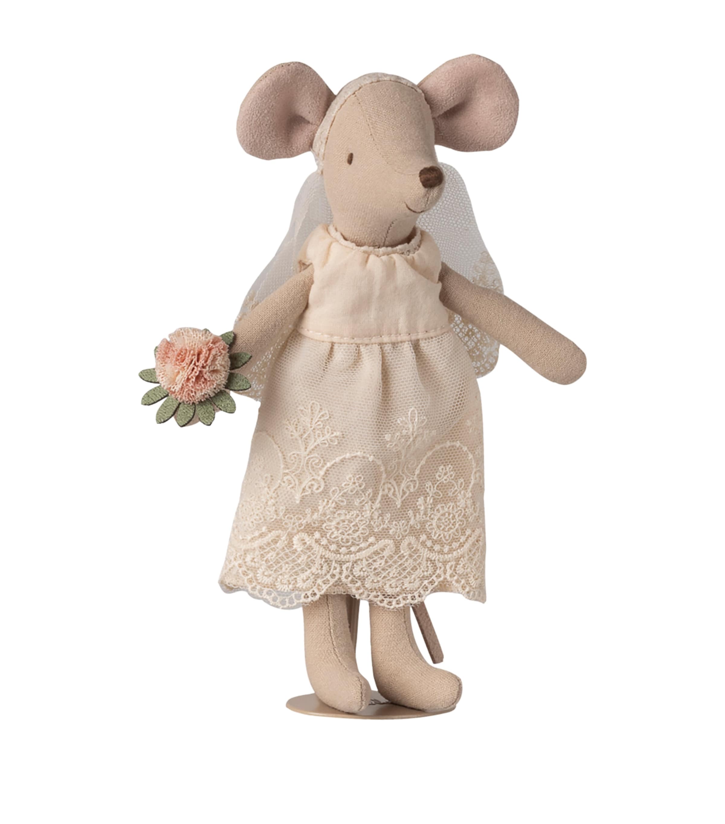Maileg Mum and Dad Mice Wedding Box Set (16cm) Image 5