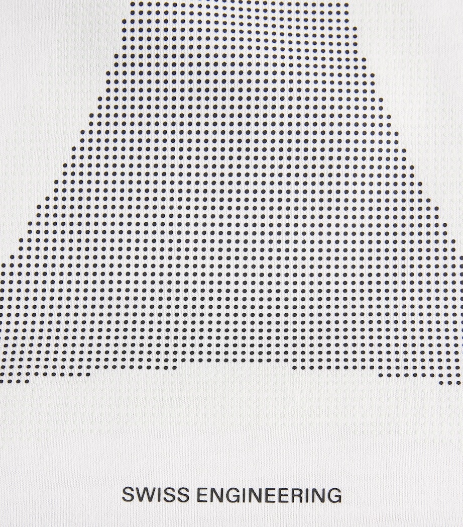 On Mens Train Graphic T-Shirt White Image 6
