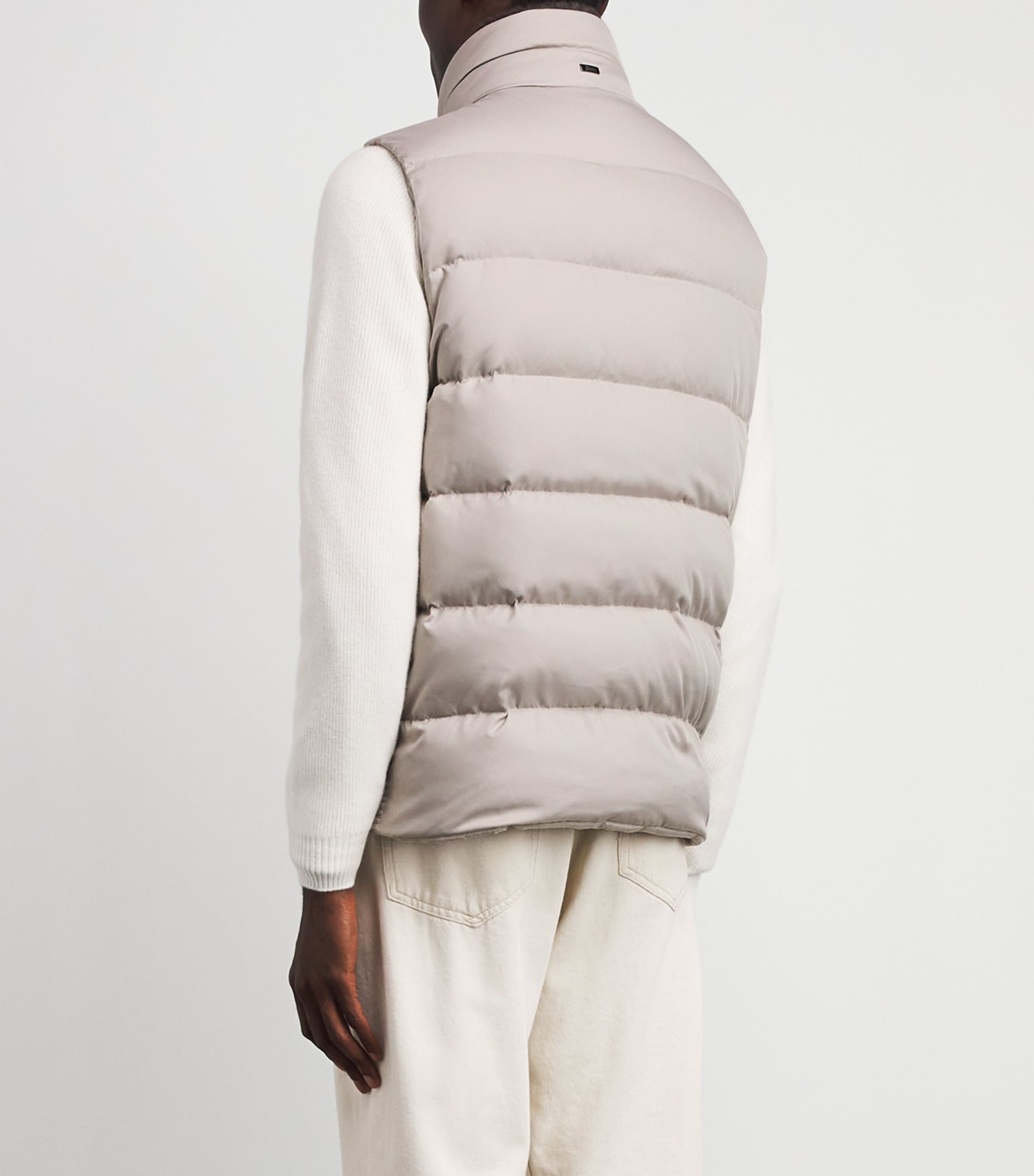Herno Mens Down Quilted Gilet Grigio Perla Image 5