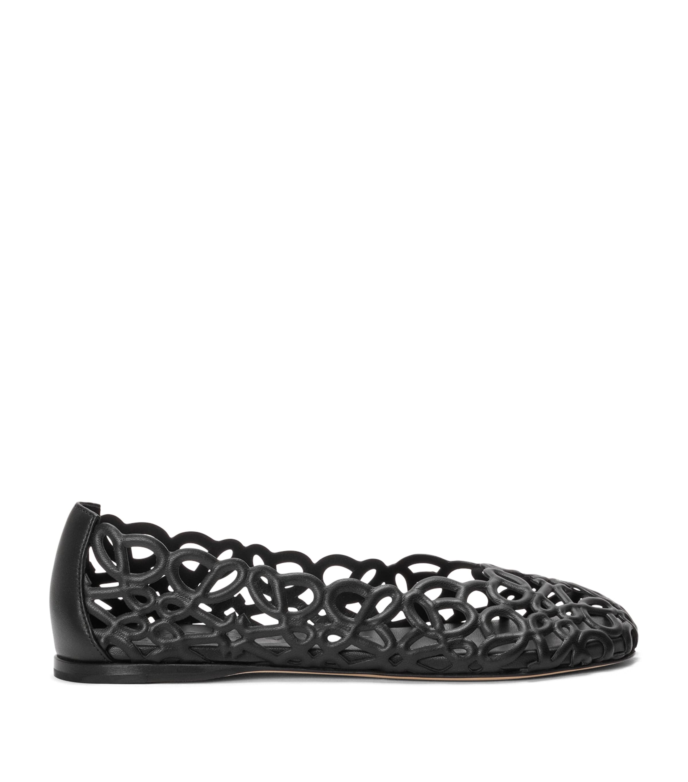 LOEWE Leather Petal Anagram Ballet Flats Black Image 1