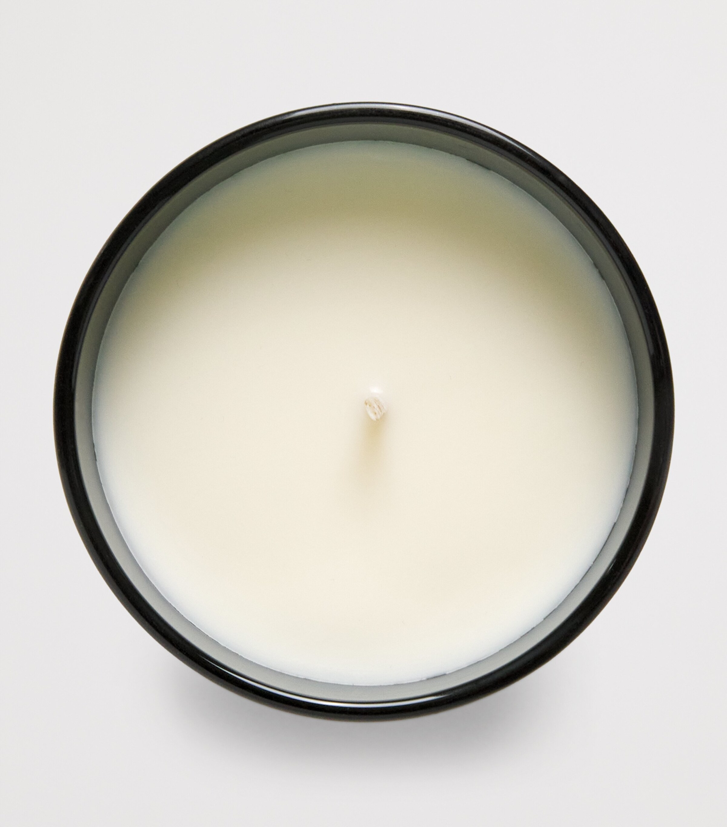 Harrods Pervigeo Scented Candle (210g) Ivory Image 2