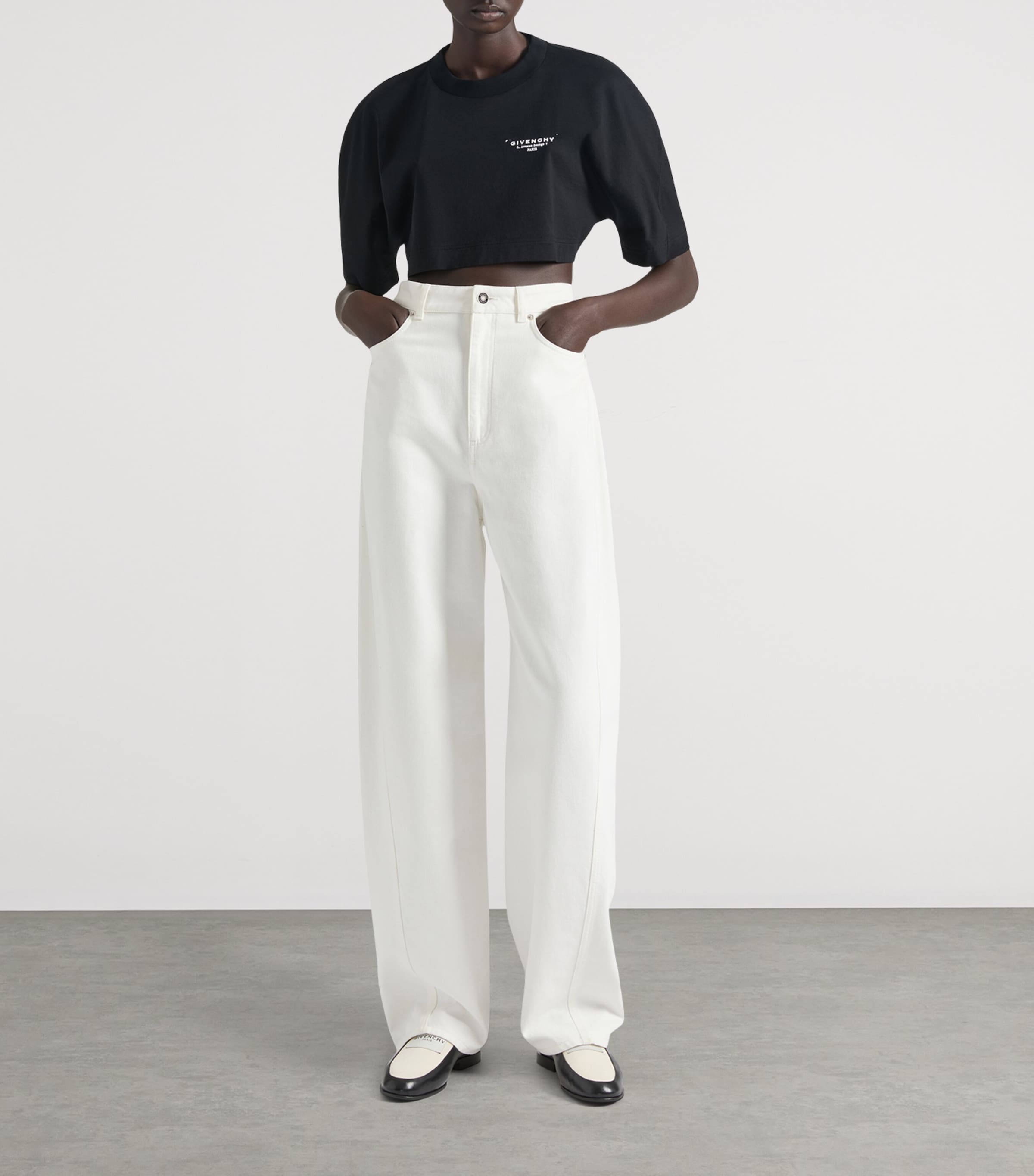 【関税＆送料込み】Givenchy Cocoon Cropped Jeans Givenchy Cocoon Jeans | Harrods UK
