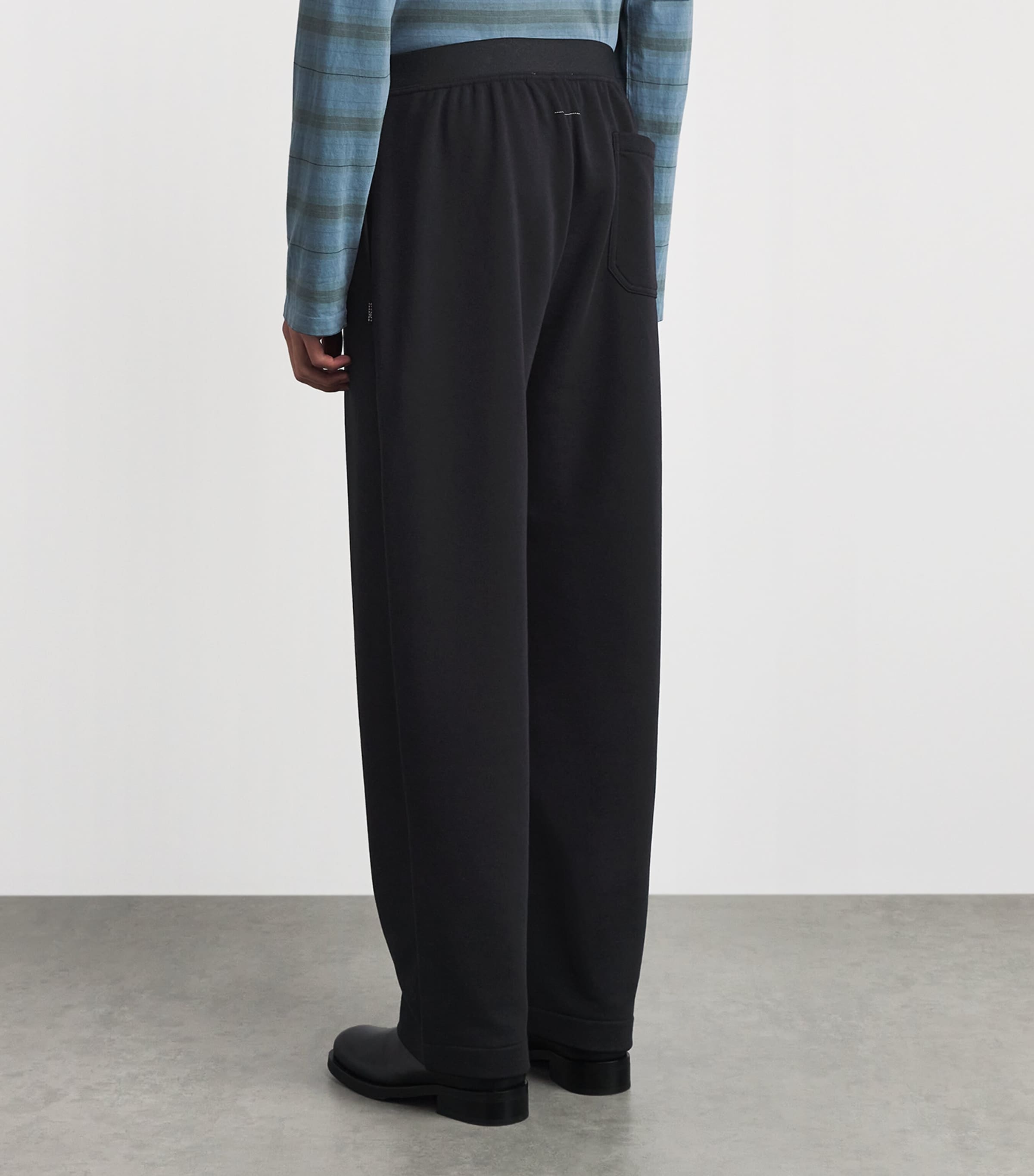 MM6 Maison Margiela Mens Cotton-Blend Wide-Leg Sweatpants Image 5