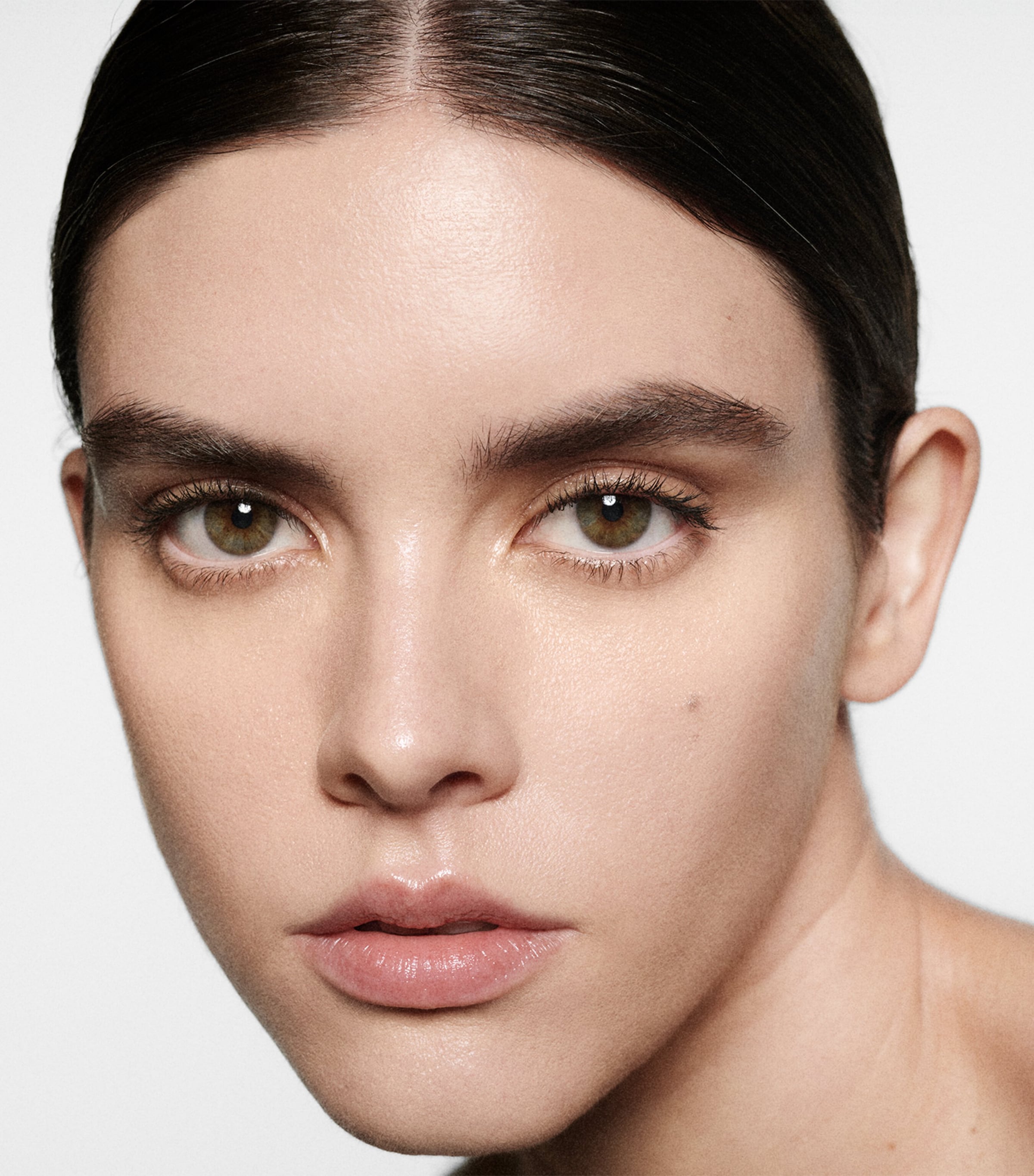 Victoria Beckham Beauty The Concealer Pen Image 2