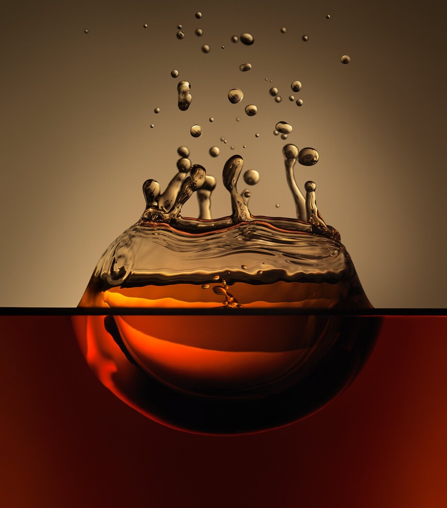 46-Year-Old Single Malt Scotch Whisky (70cl) NO COLOUR Image 3