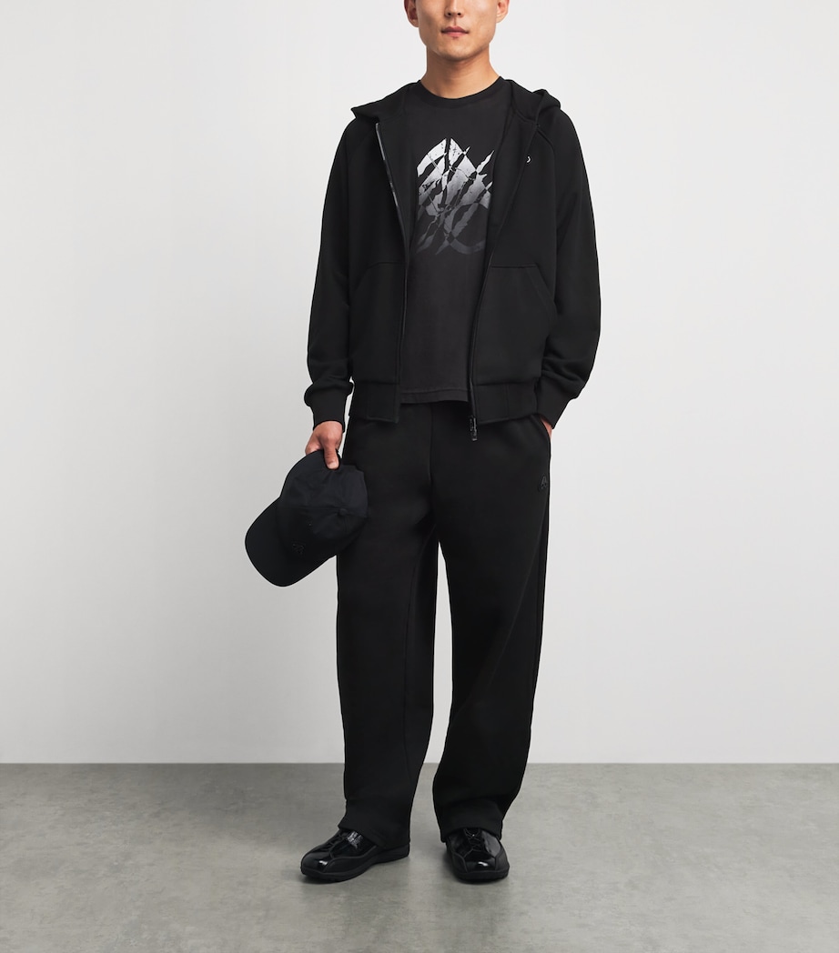 Moose Knuckles Mens Logo Yul Sweatpants Black Image 2
