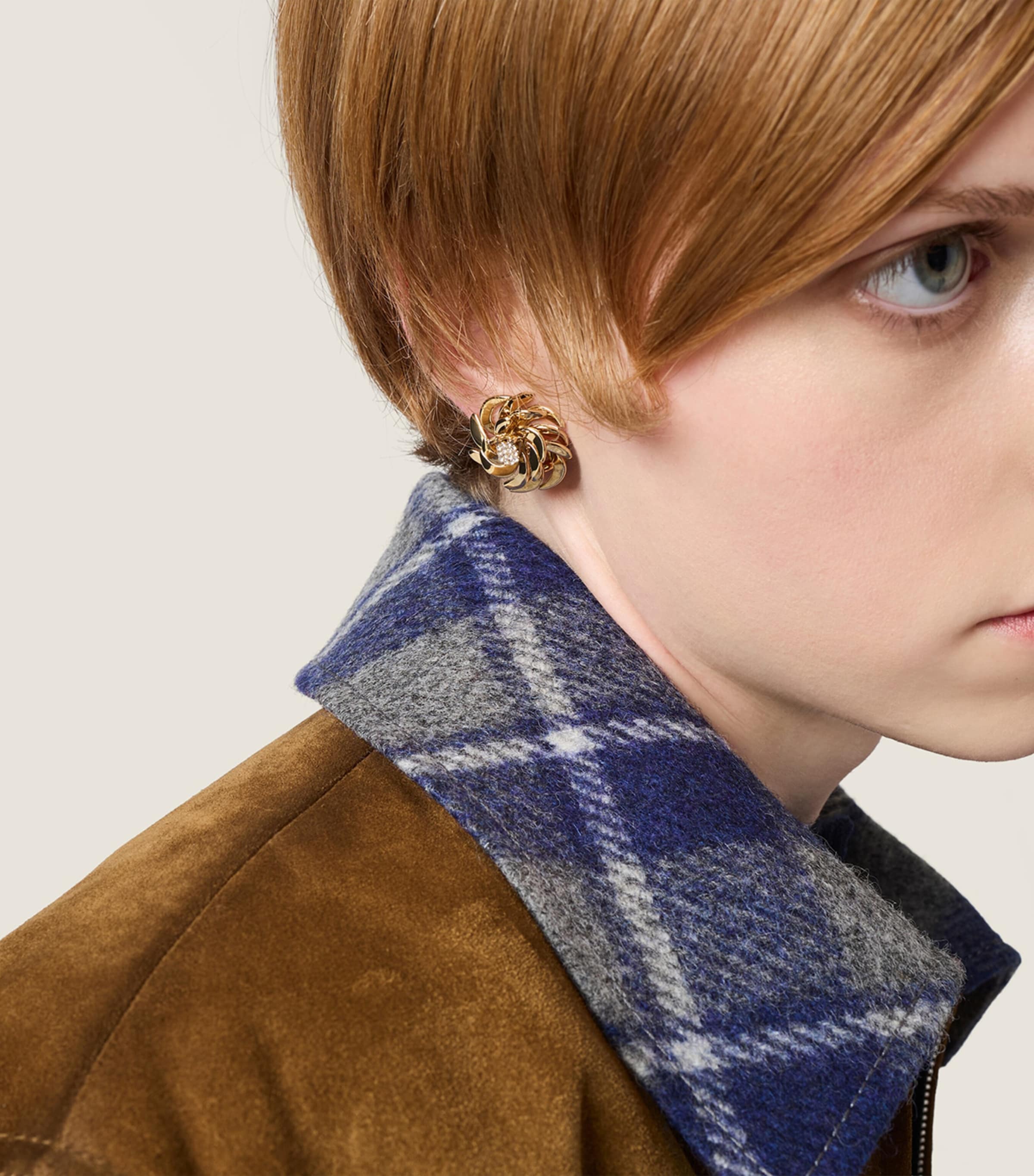 Floral Crystal-Embellished Clip-On Earrings F05F8 Image 2