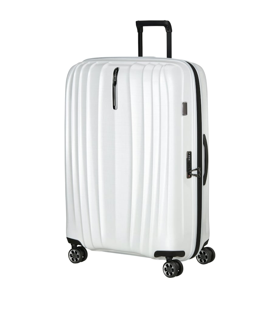 Samsonite Nexis Expandable Spinner Suitcase (82cm) Cotton White Image 2