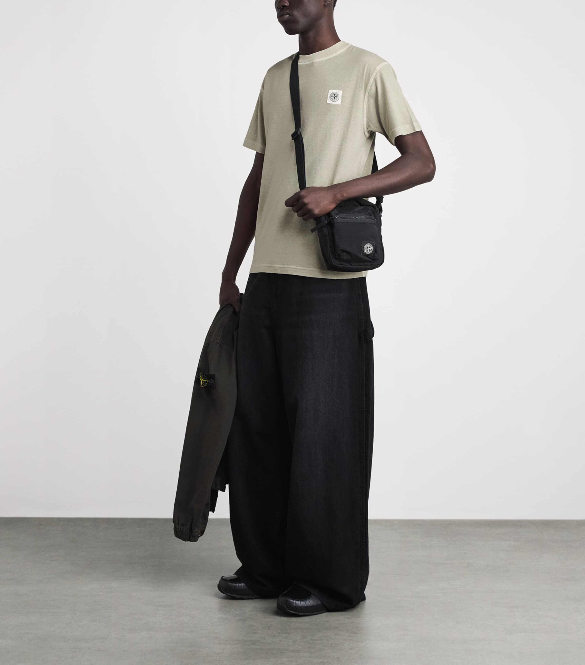 Stone Island Mens Cotton Logo T-Shirt Image 2