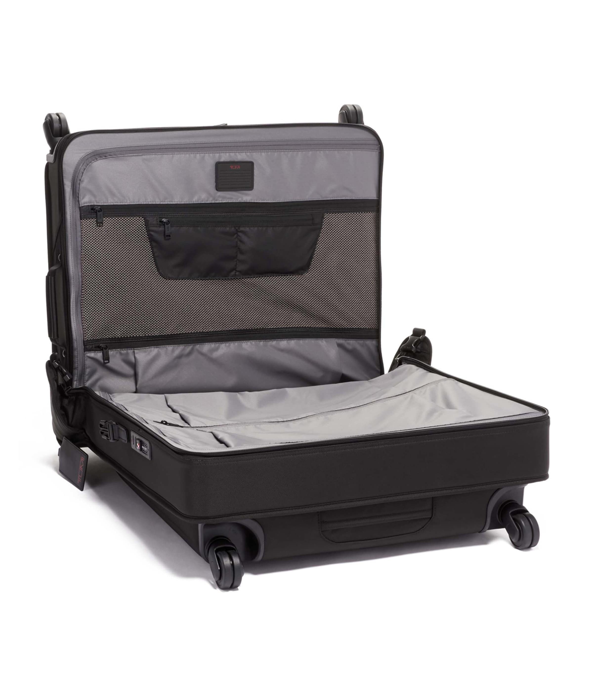 Alpha 3 Extended Trip 4-Wheel Garment Bag (61cm) BLACK Image 5