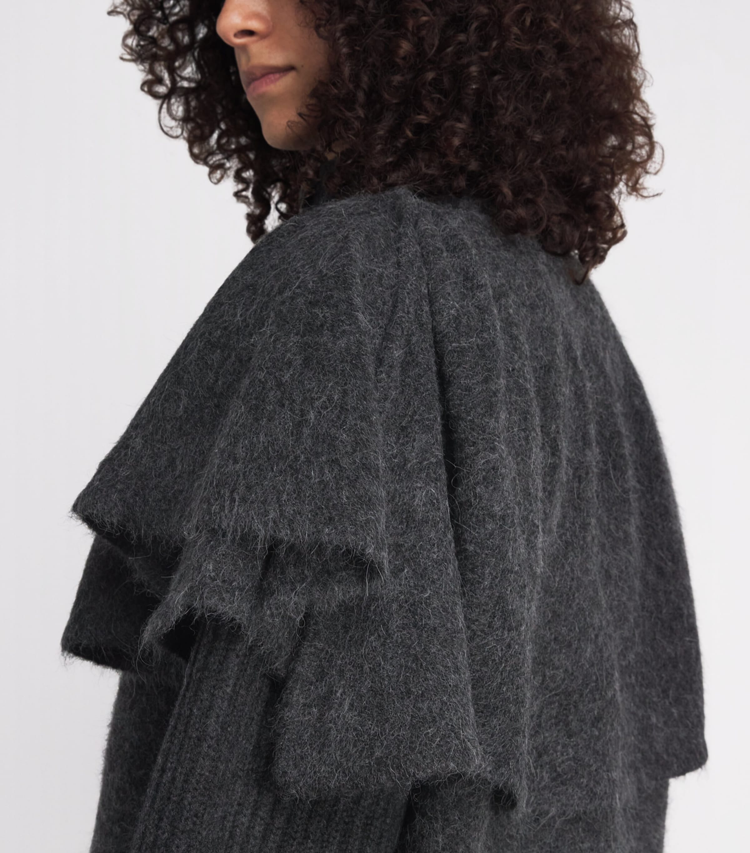FRAME Womens The Wrap Cape Coat Grey Image 3