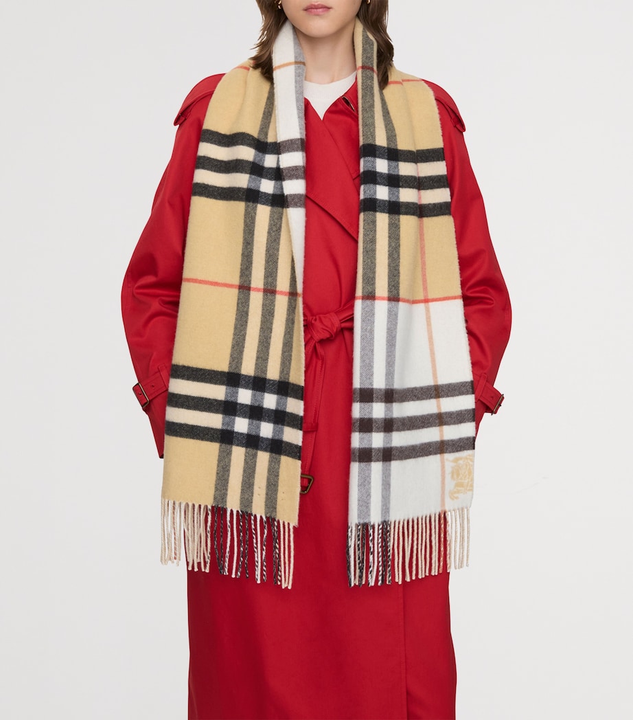 Cashmere Contrast Check Scarf SAND/PEBBLE WHITE Image 5