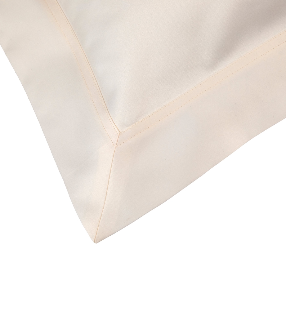 Yves Delorme Couture Egyptian Cotton Prodige King Oxford Pillowcase (50cm x 90cm) Creme Image 3