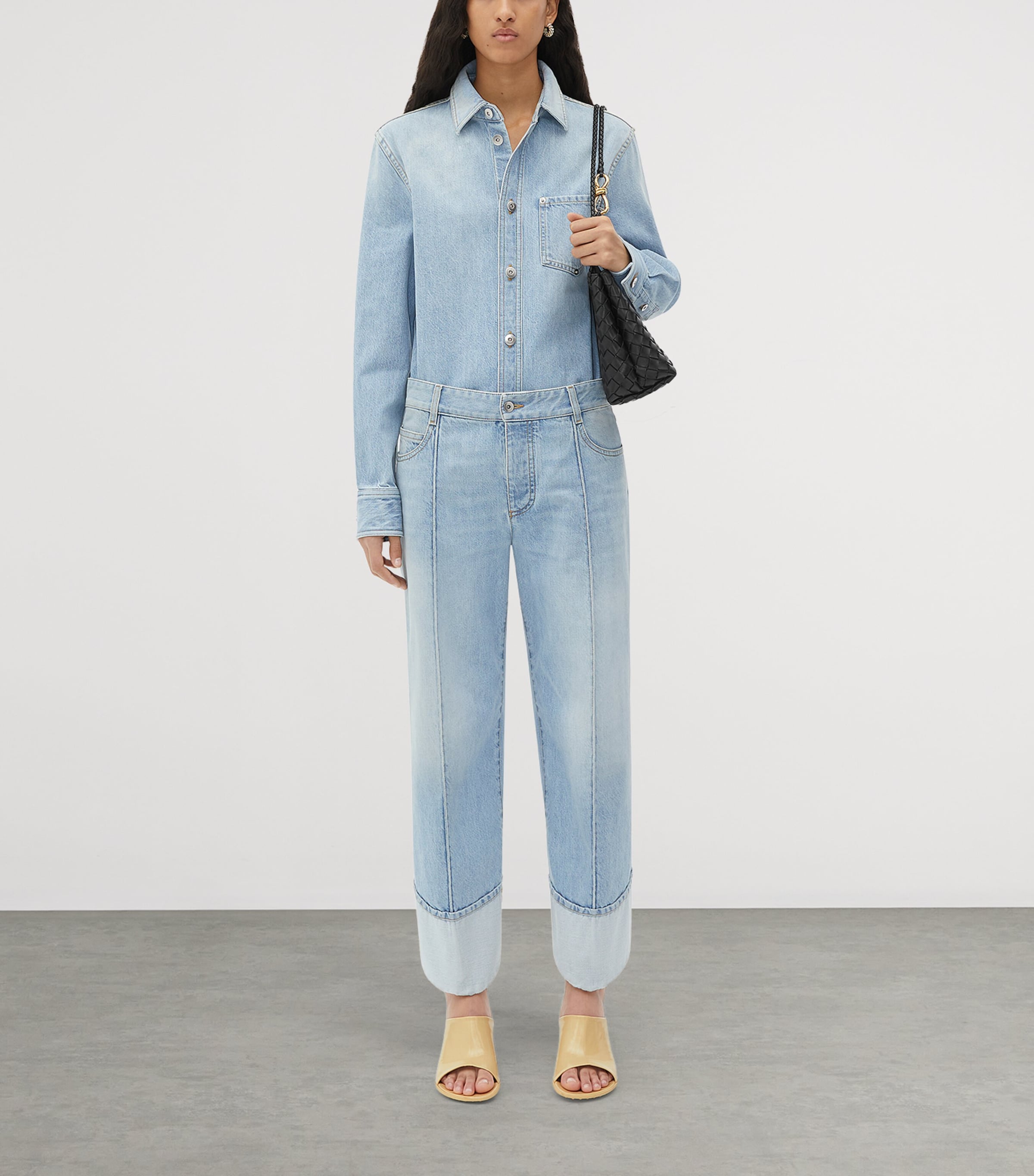 Small Leather Andiamo Top-Handle Bag BLACK-M BRASS-BLACK Image 4