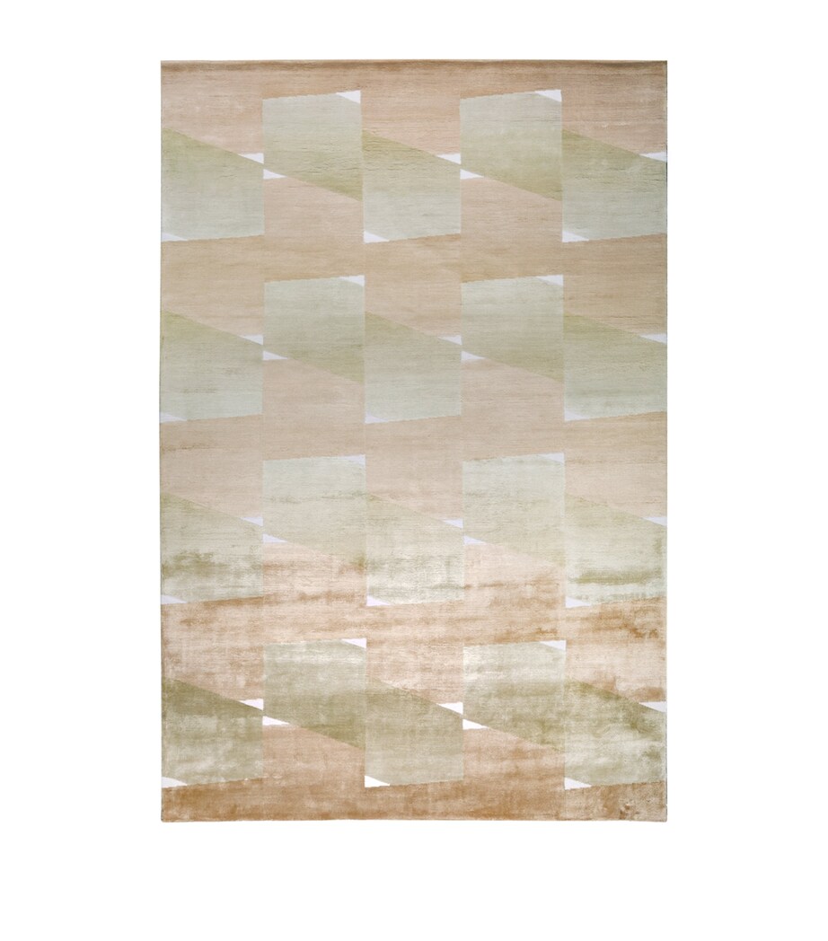 x Kelly Wearstler Crux Auburn Rug (1.83m x 2.74m) GOLD Image 1