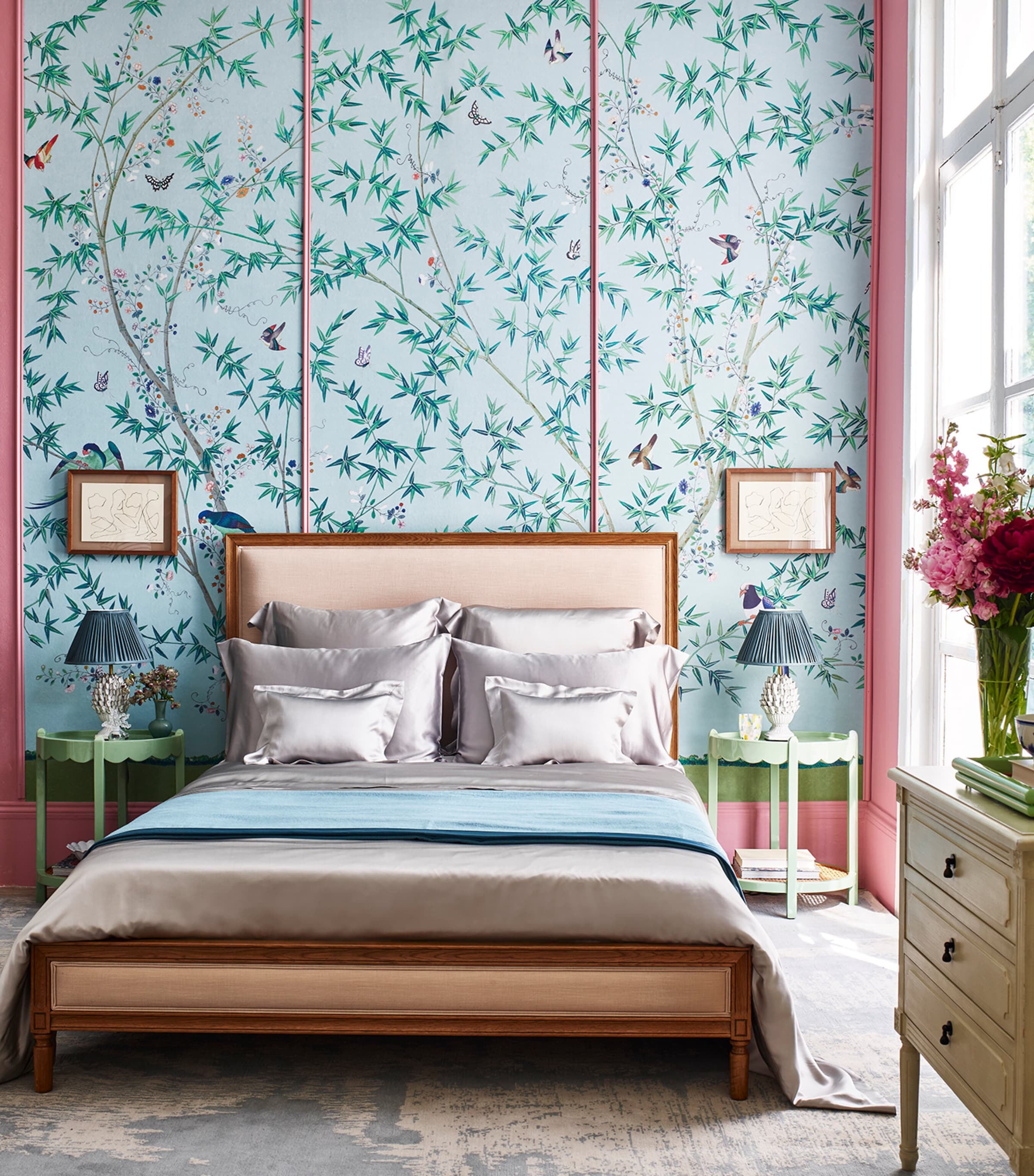 Silk Double Duvet Cover (200cm x 200cm) SILVER GREY Image 2