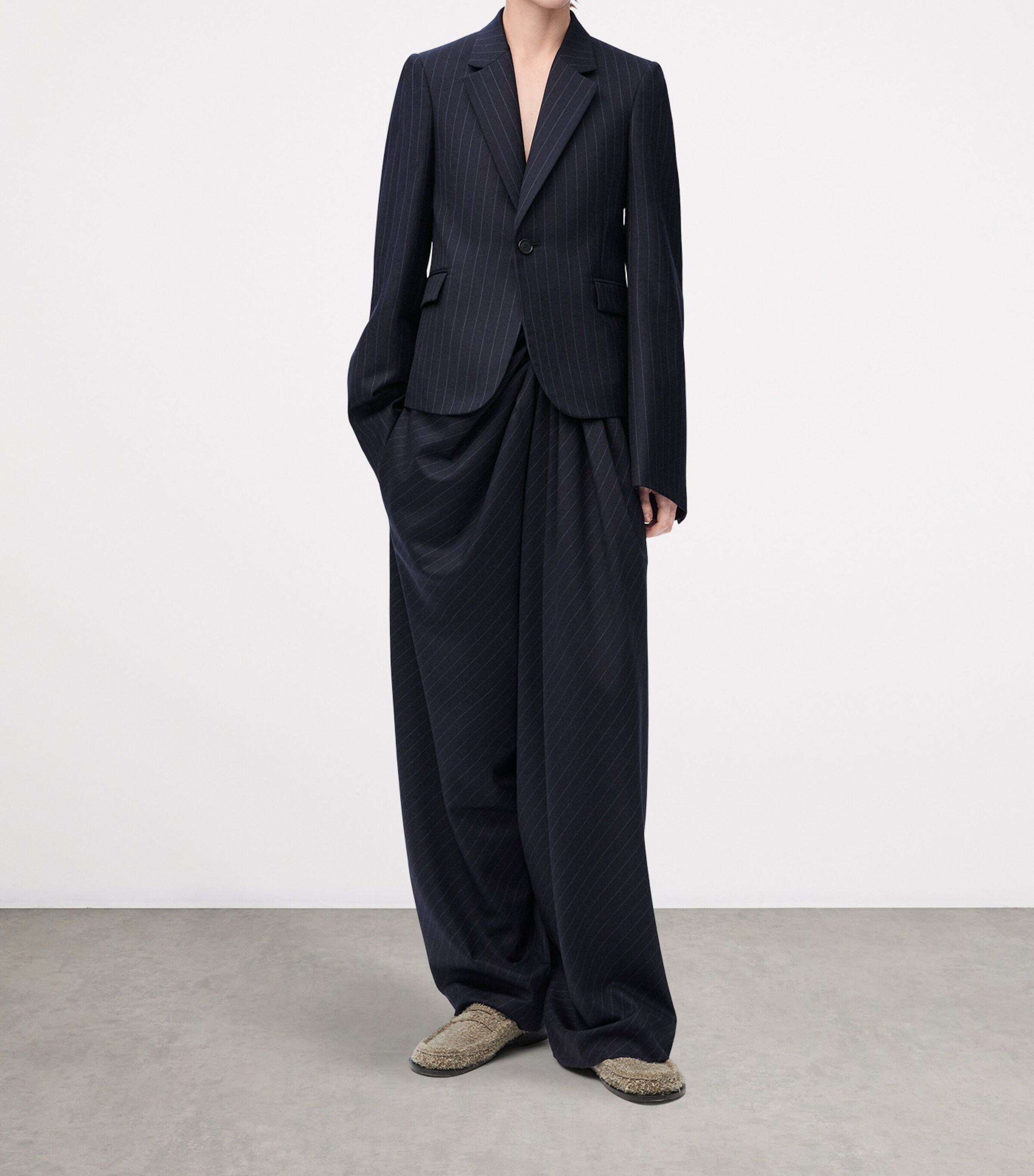 Pinstripe Exaggerated-Sleeve Blazer NAVY/GREY Image 2