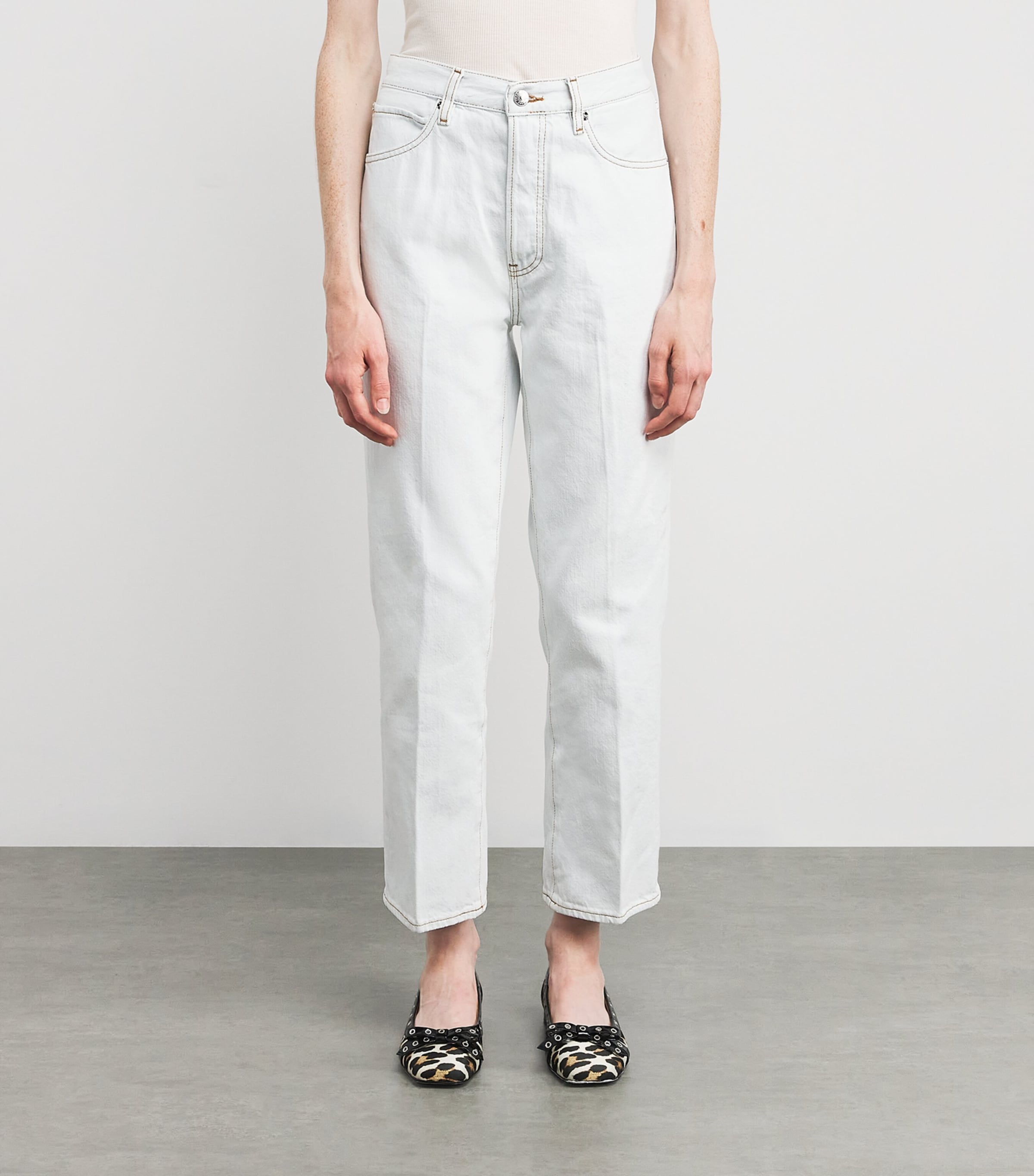 The Vertical Crop Jeans TRINITY Image 3