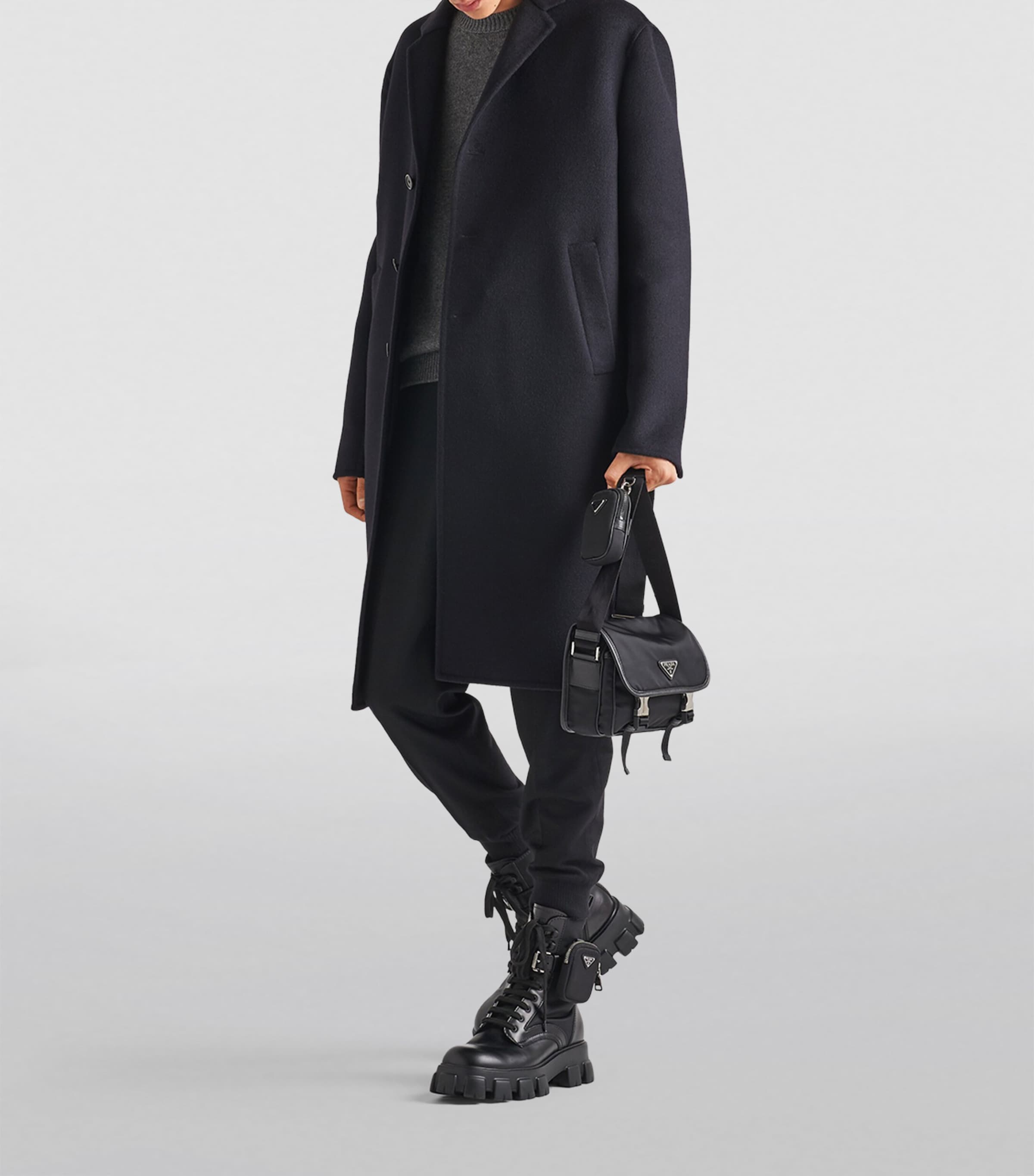 Re-Nylon Shoulder Bag F0002 Image 5