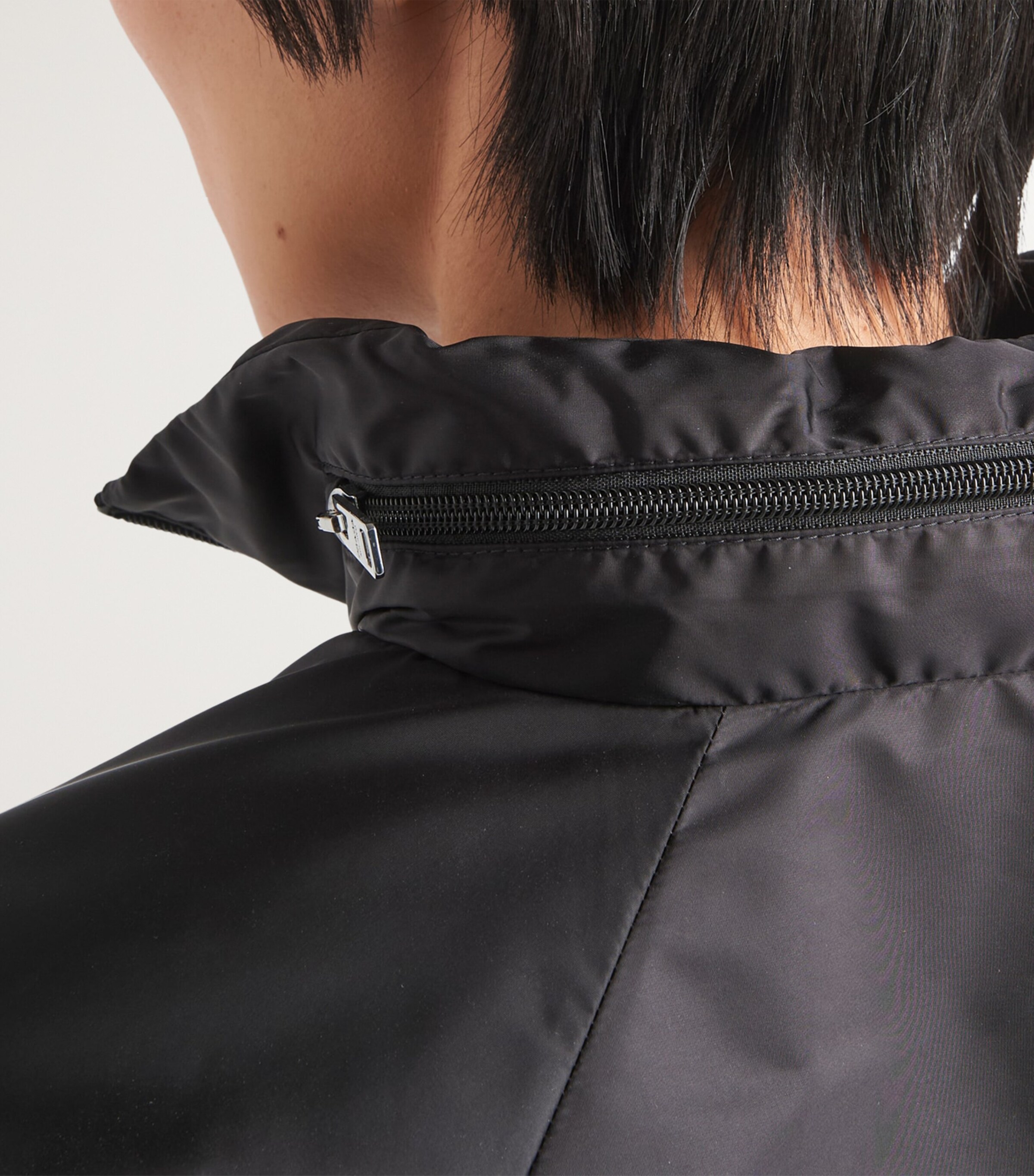 Cropped Re-Nylon Light Jacket F0002 Image 5