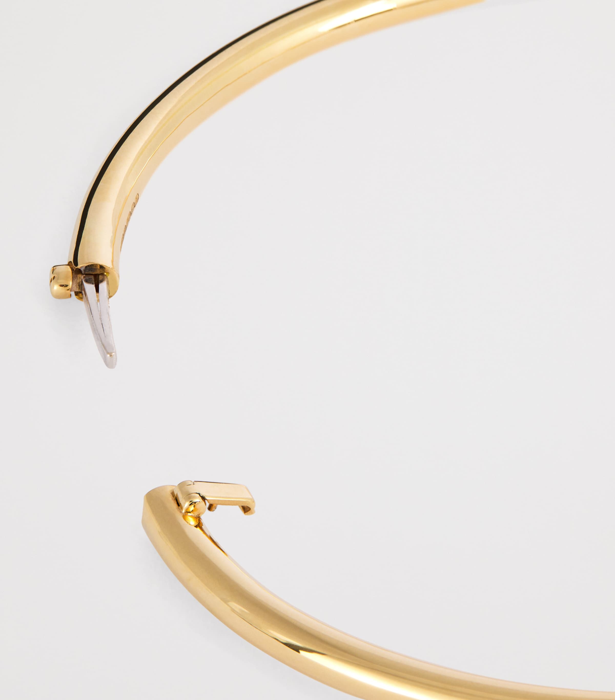 Yellow Gold and Diamond Legacy Knot Bangle YELLOW GOLD Image 5