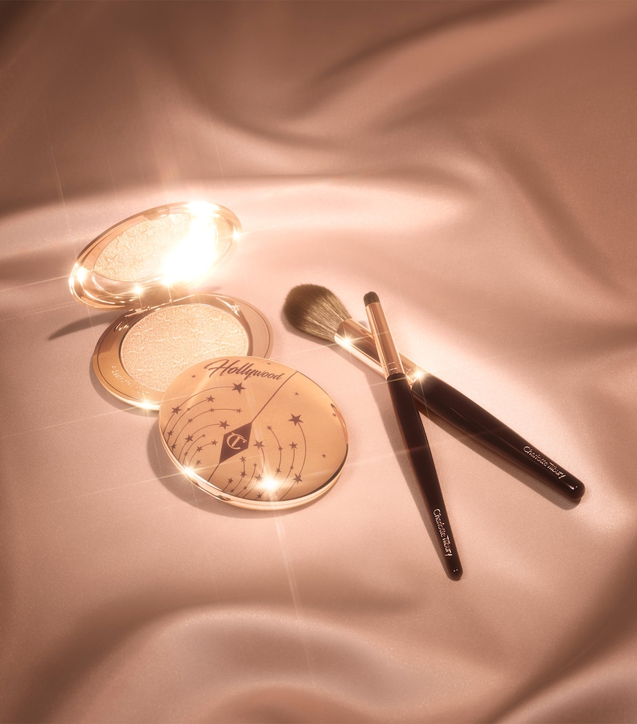 Hollywood Glow Glide Highlighter SPOTLIGHT GLOW Image 5