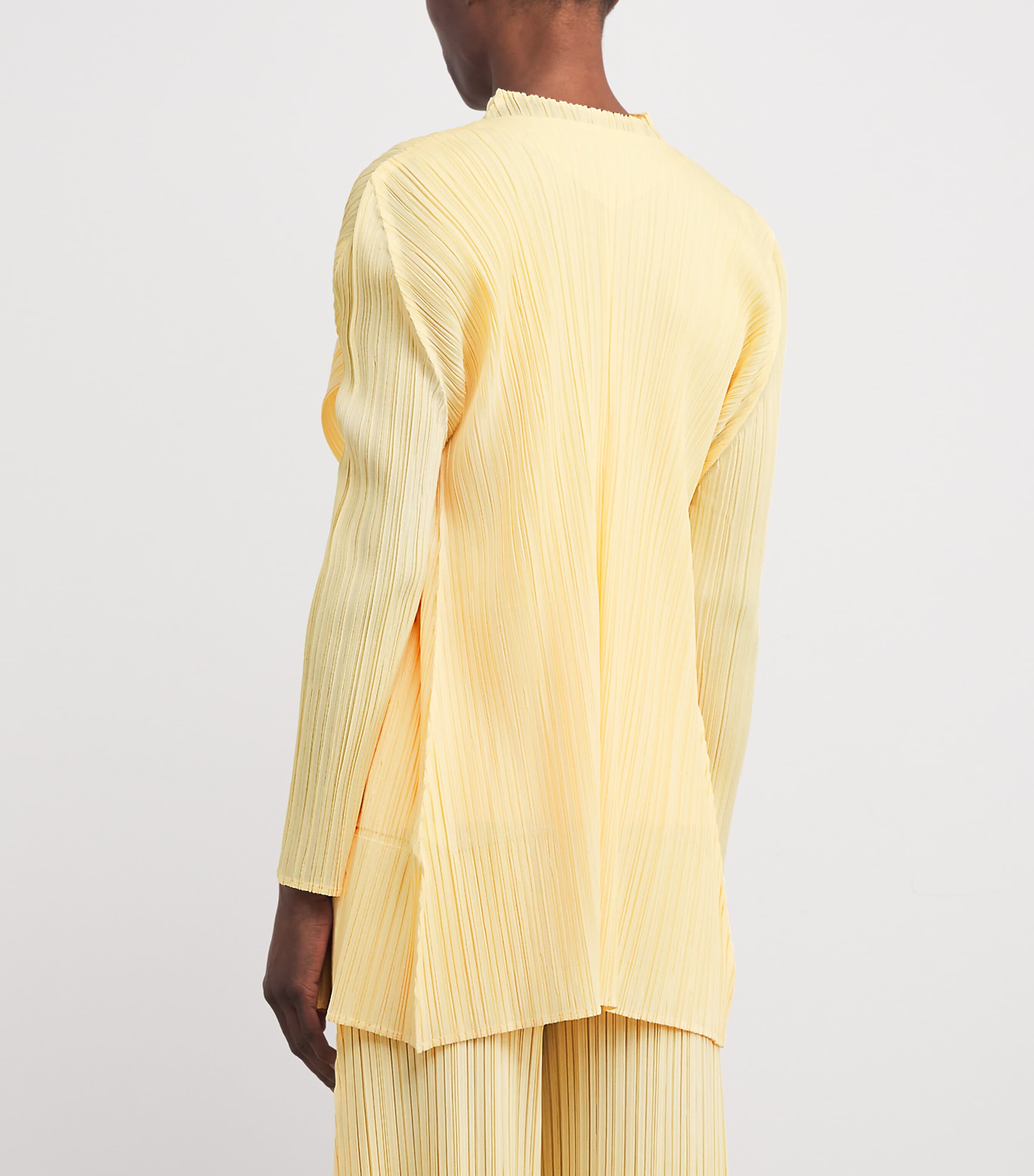 Mellow Pleats Coat CREAM YELLOW Image 4