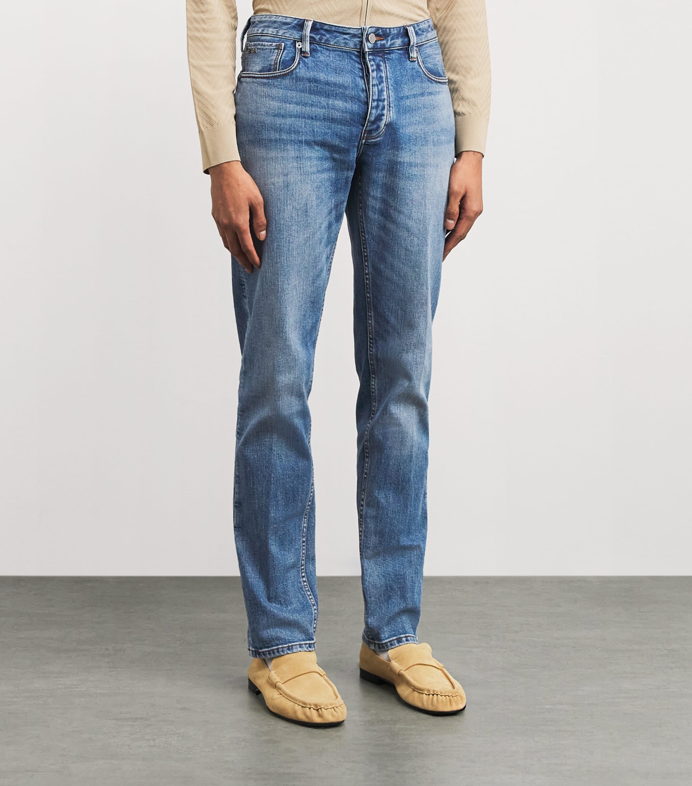 J75 Slim-Fit Jeans MB002 Image 3