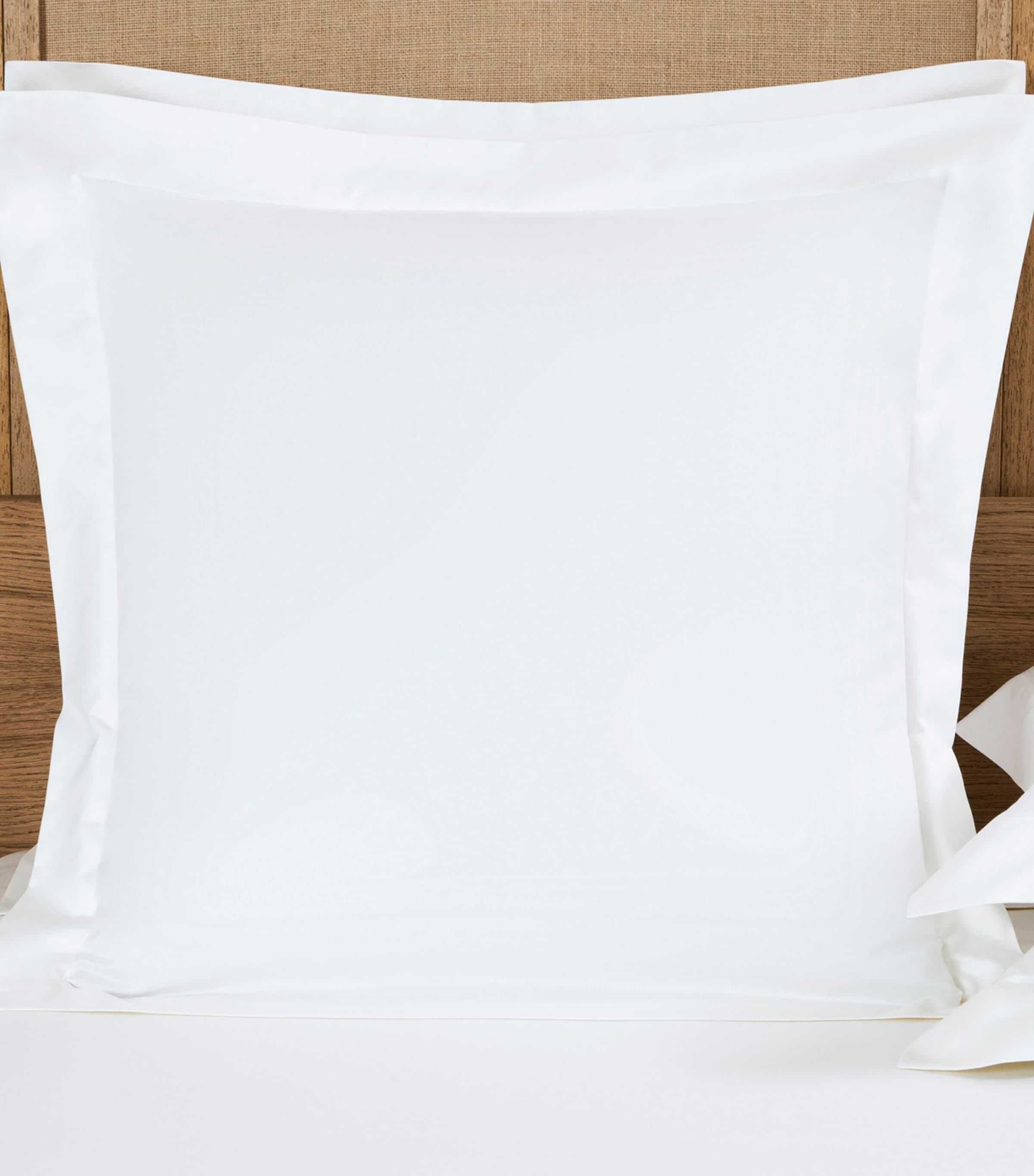 Frette Leisure Sateen Square Cushion Cover In Ivory