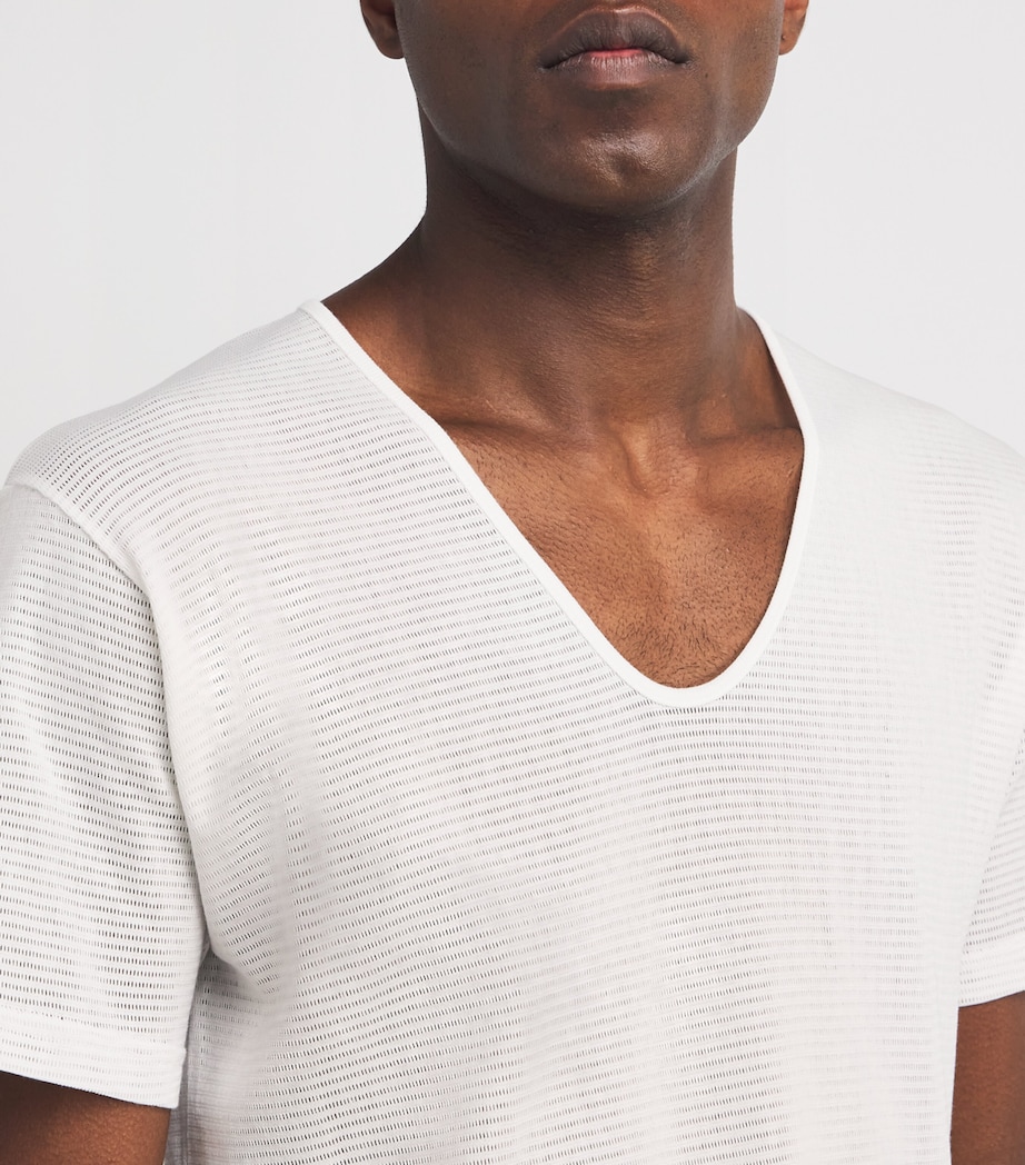 Cotton Mesh Cellular V-Neck T-Shirt WHITE Image 6