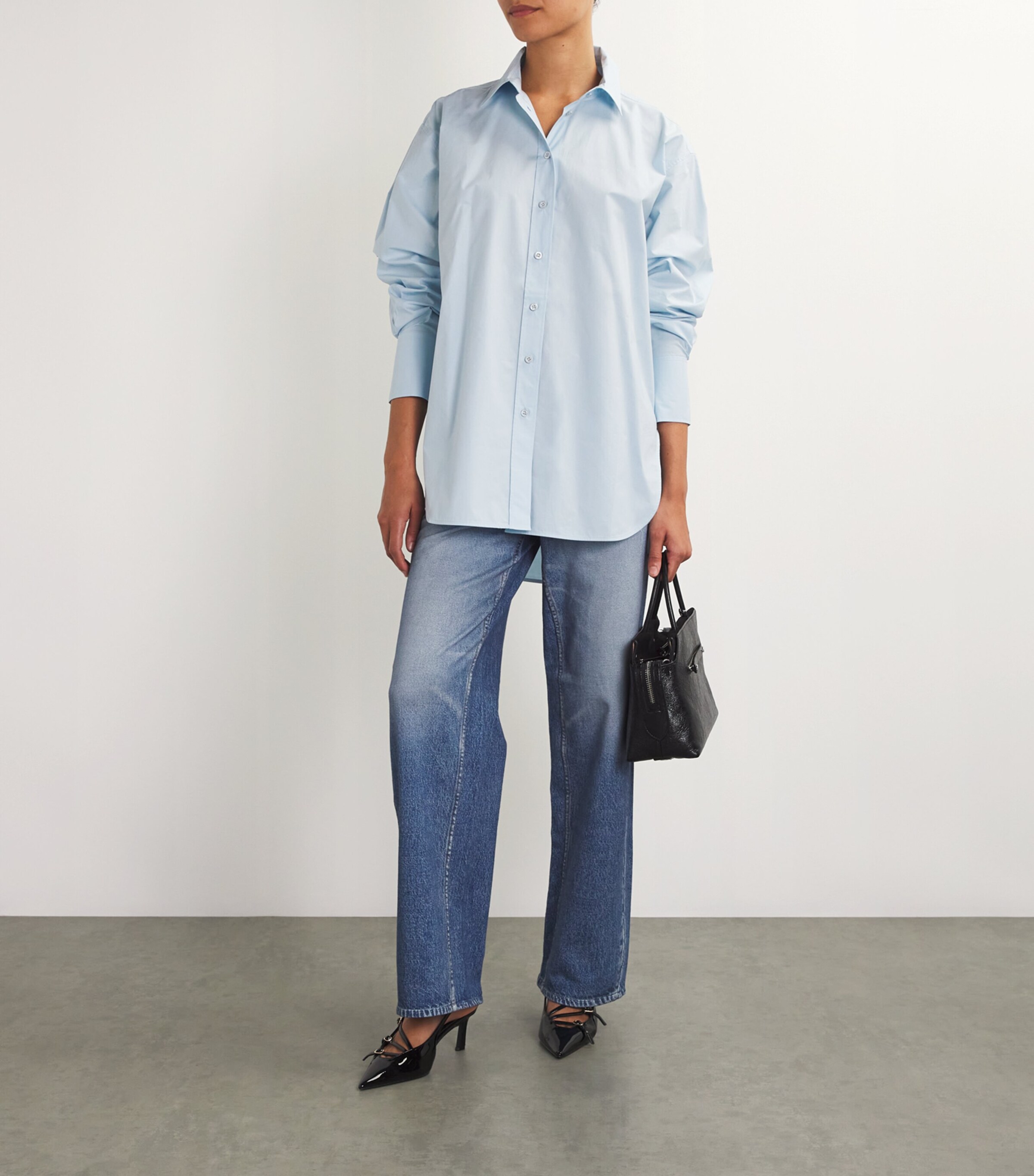 FRAME Womens The Exaggerated Oversized Shirt Light Chambray Image 2