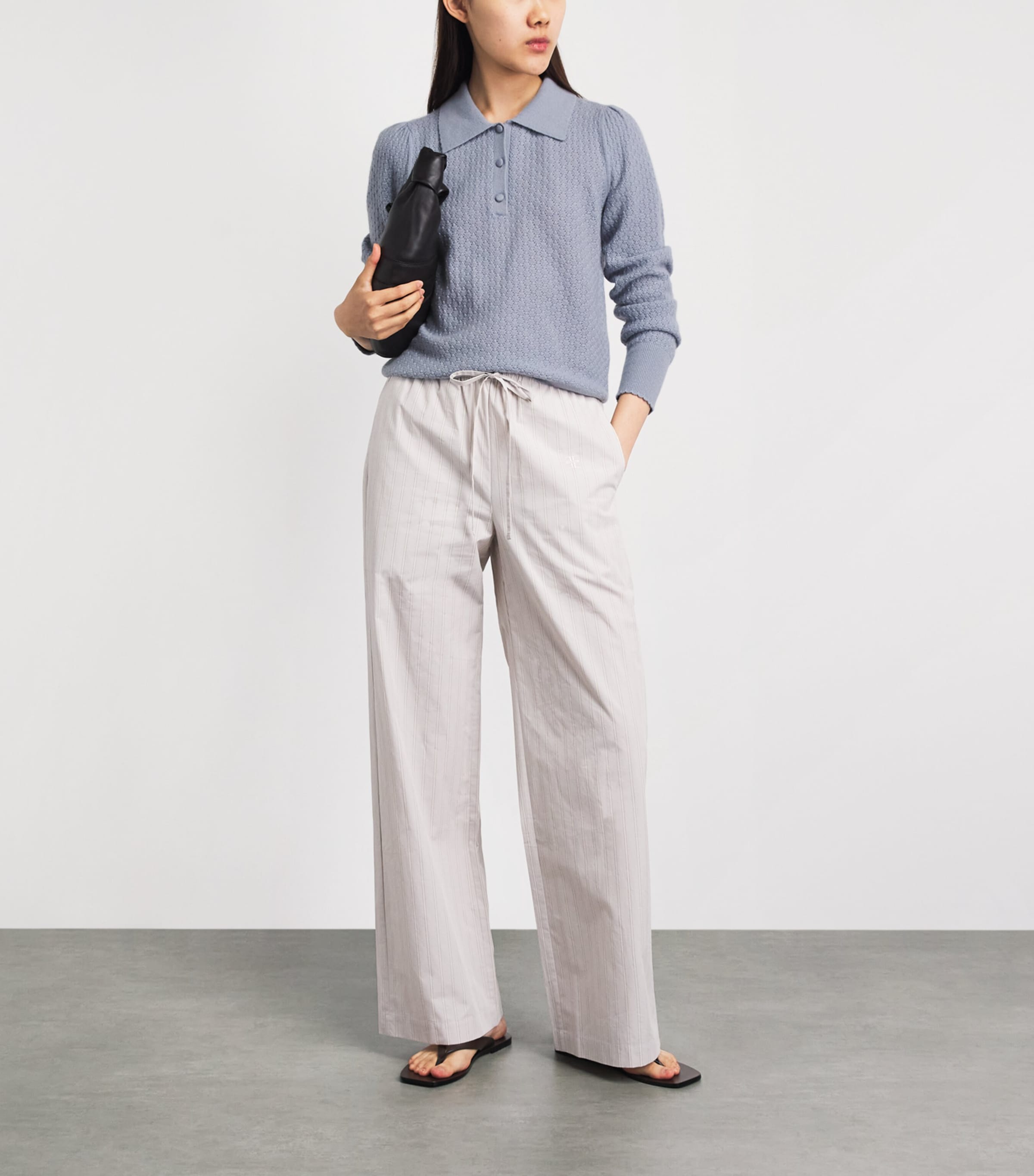 FRAME Womens Cashmere Honeycomb Sweater Grey Blue Image 2