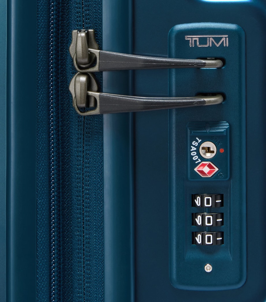 19 Degree Extended Trip Check-In Suitcase (77.5cm) BLUE IRIDESCENT A867 Image 8