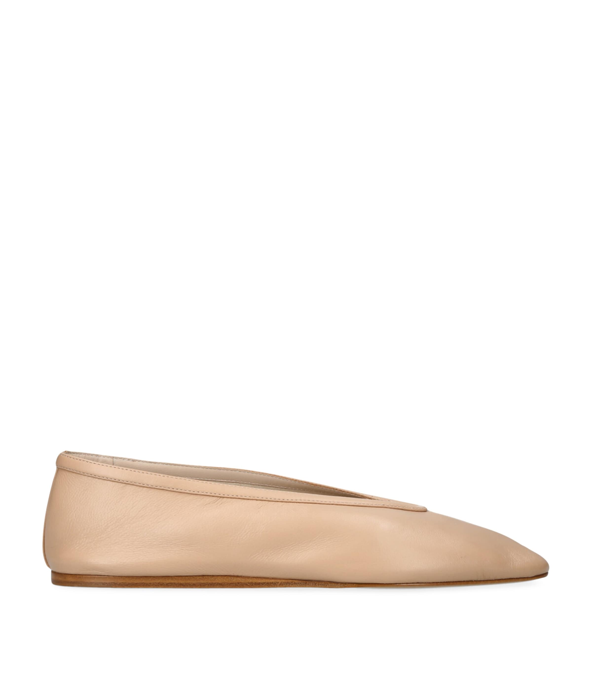 Shop Le Monde Beryl Leather Luna Ballet Flats In Beige