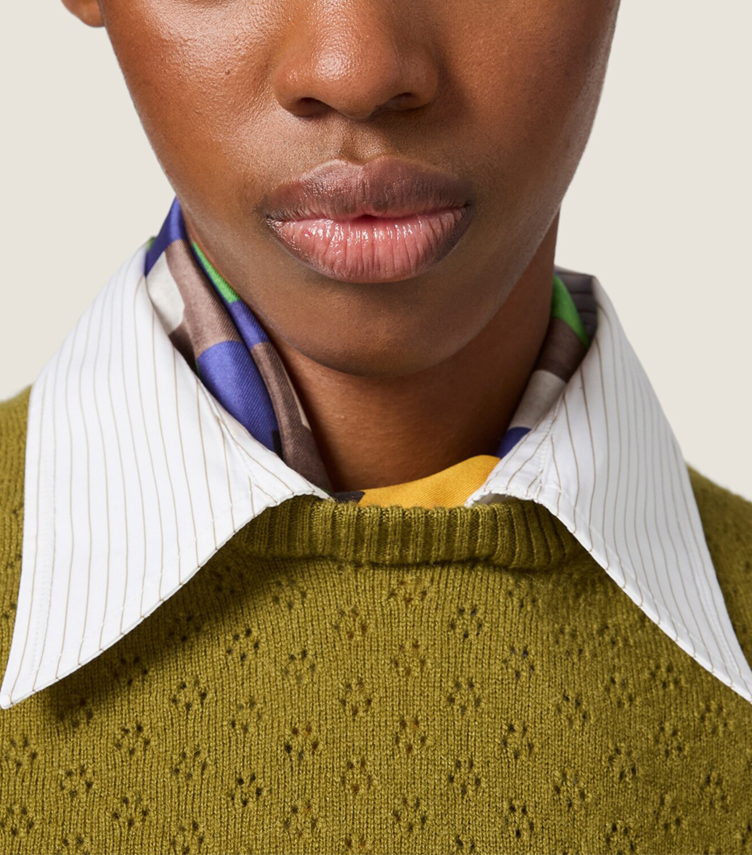 Miu Miu Womens Cashmere Detachable-Collar Sweater Image 5