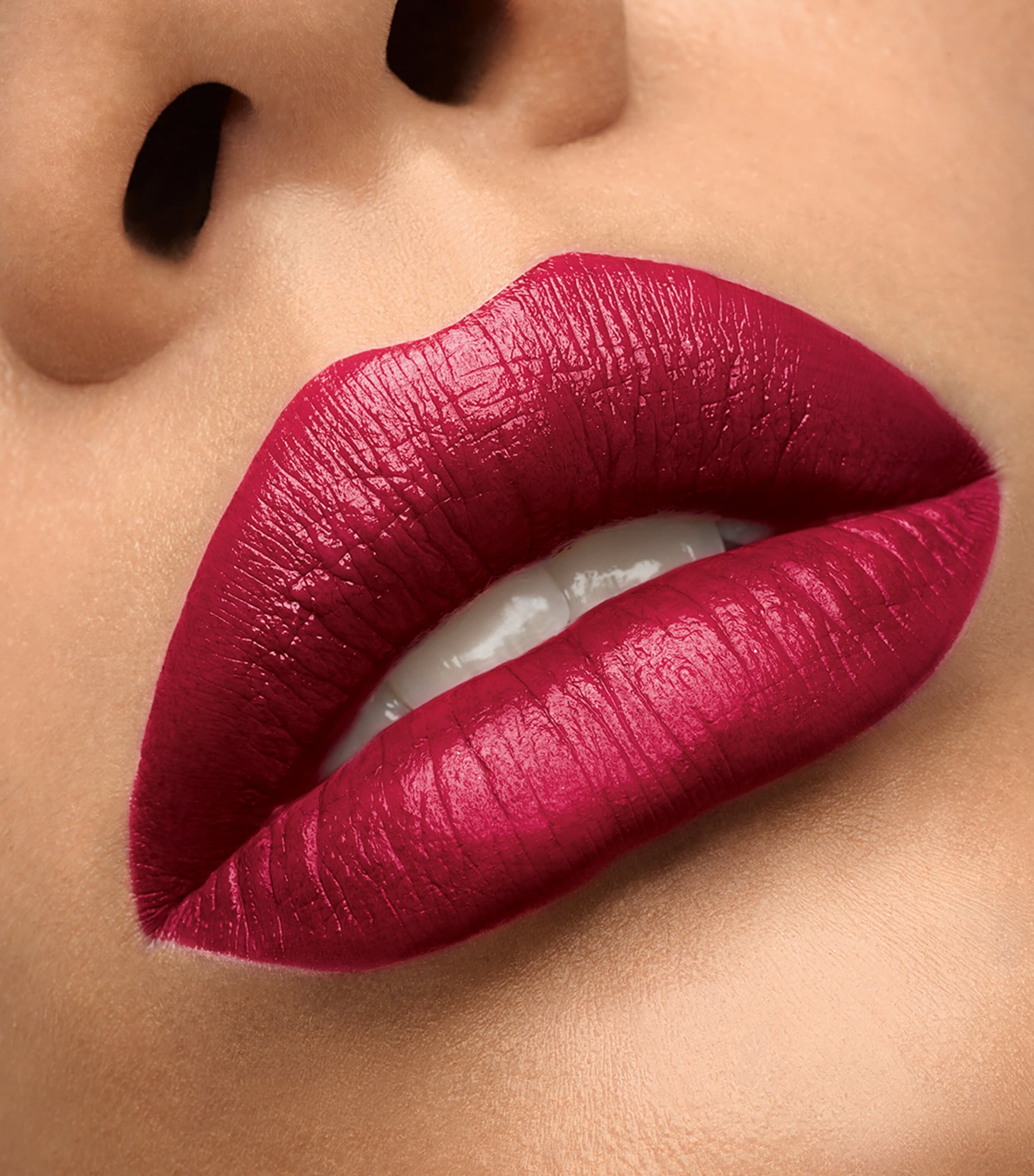 Rouge Louboutin SooooO…Glow On The Go Lipstick BURGUNDY BABE 006G Image 3
