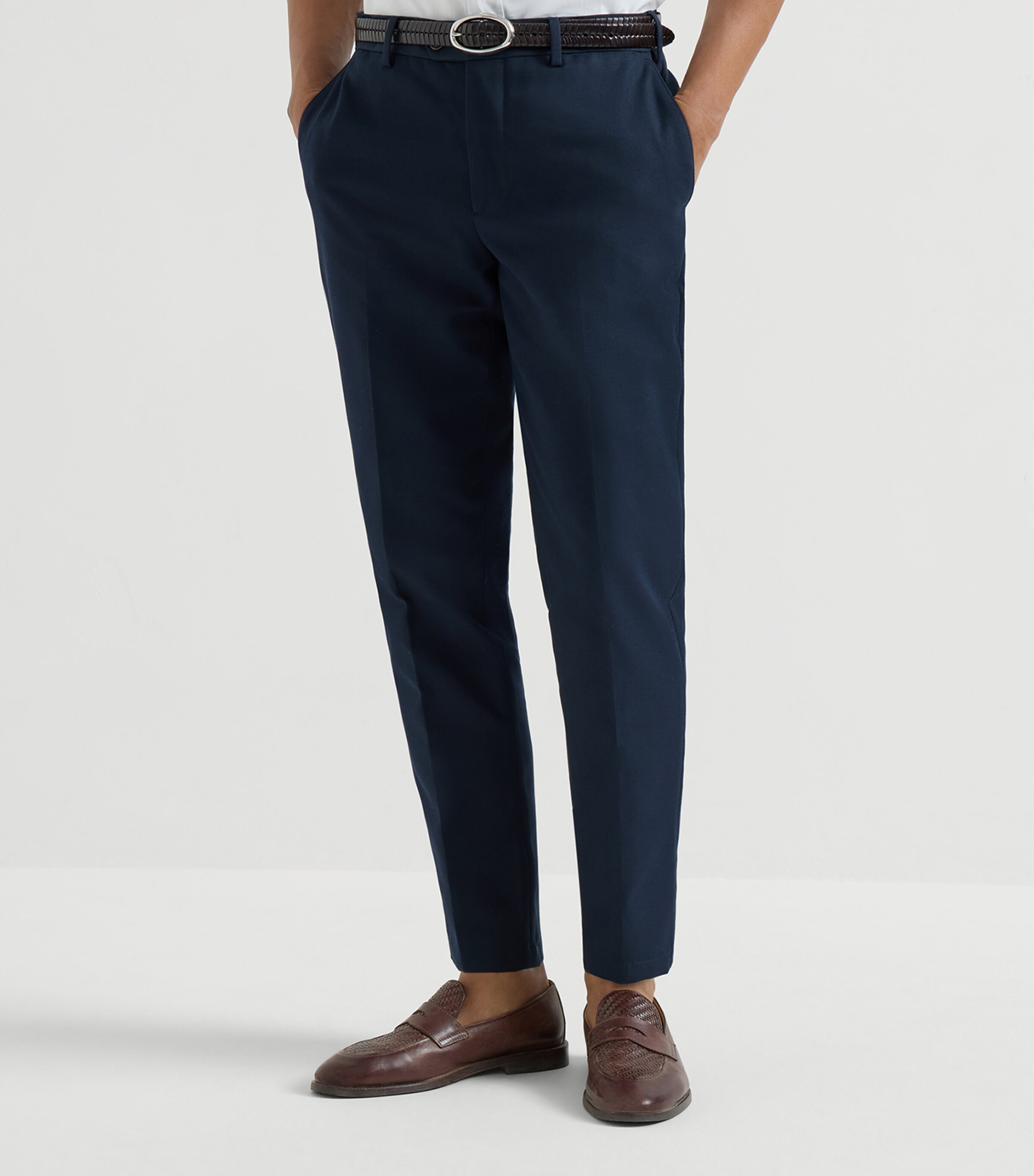 Brunello Cucinelli Mens Cotton-Virgin Wool Gabardine Trousers Image 3